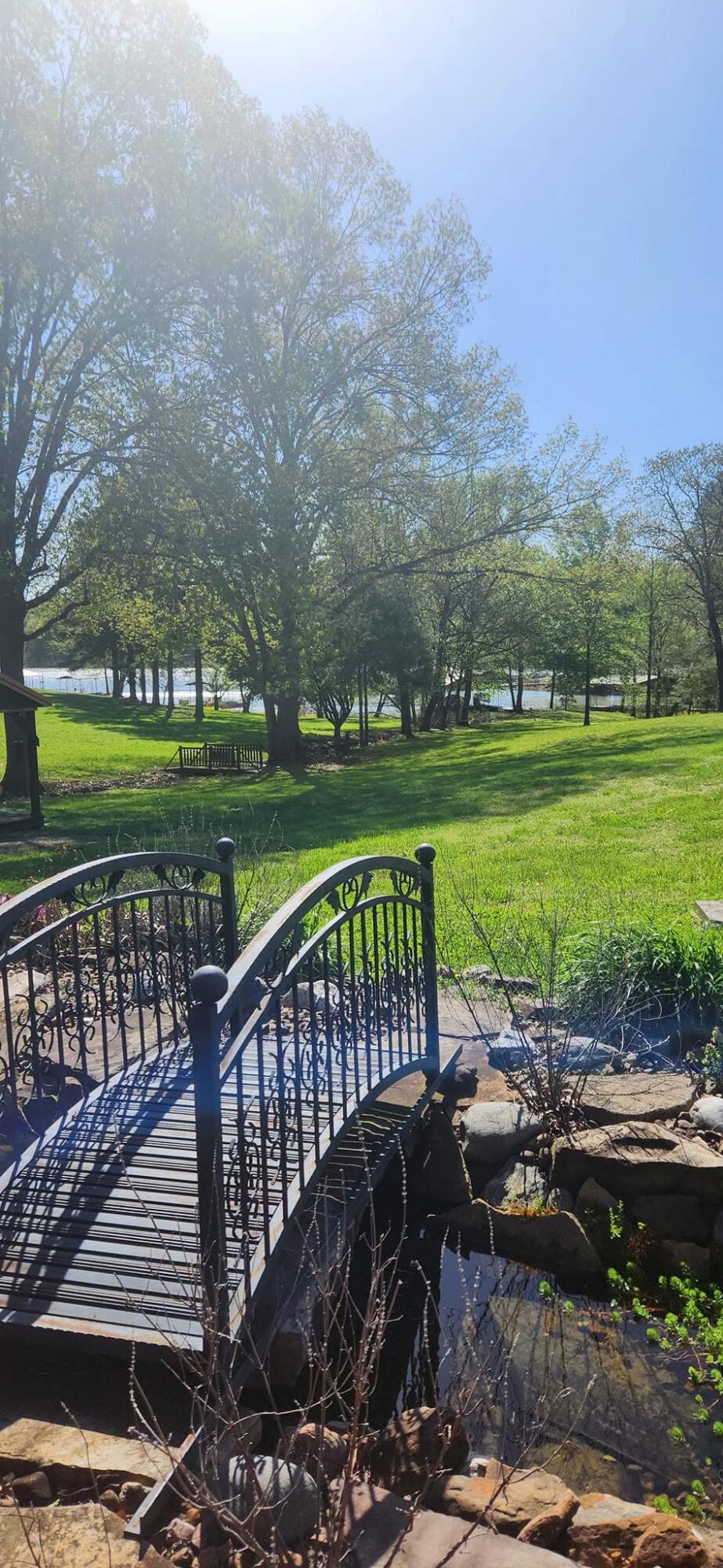 484 Blue Springs Boulevard Property Photo 49