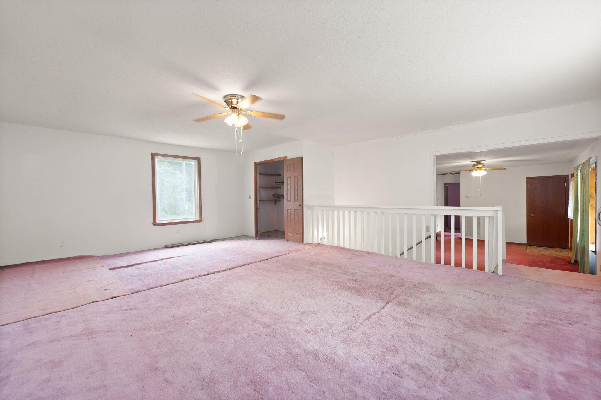 327 Day Hollow Property Photo 13