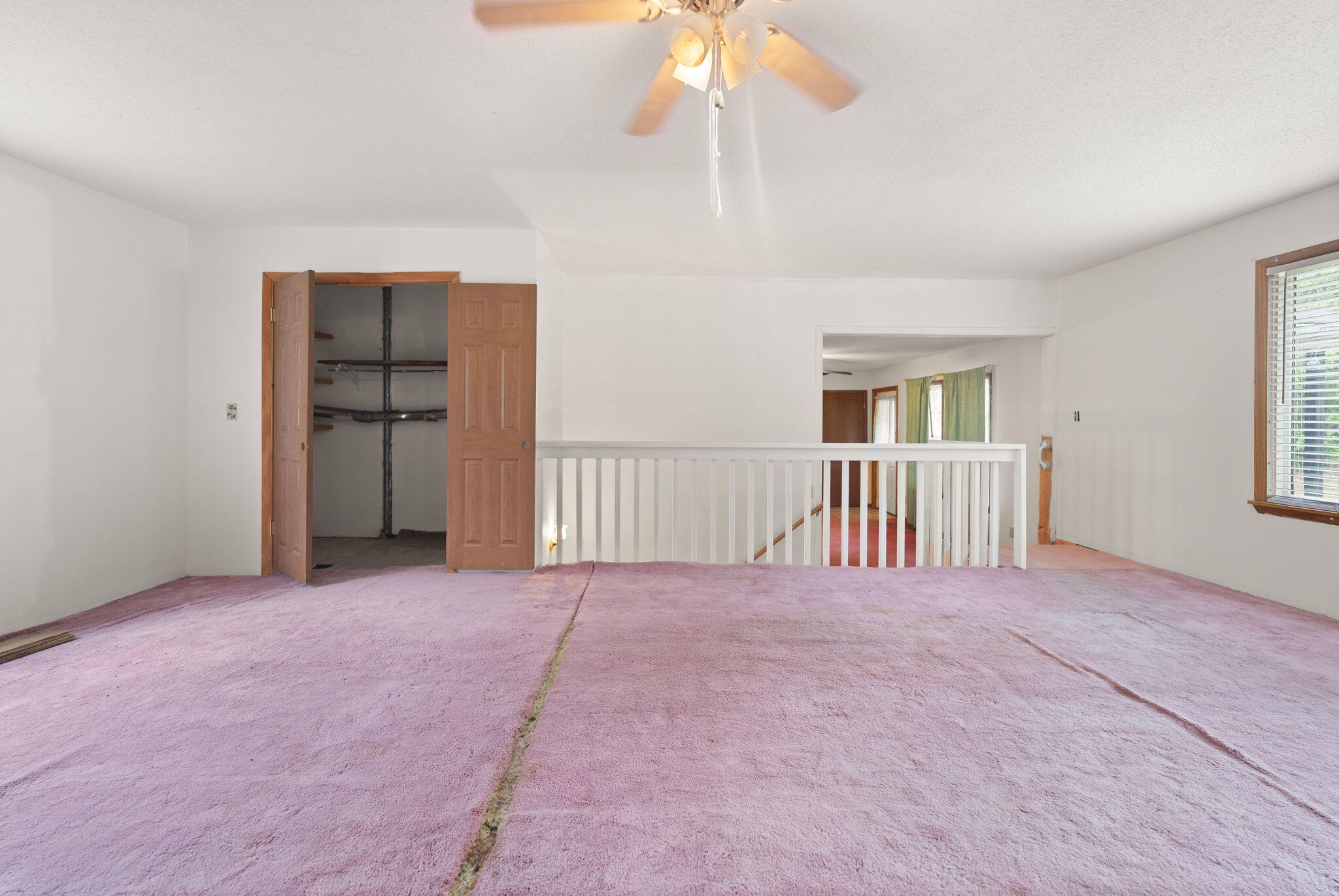 327 Day Hollow Property Photo 14