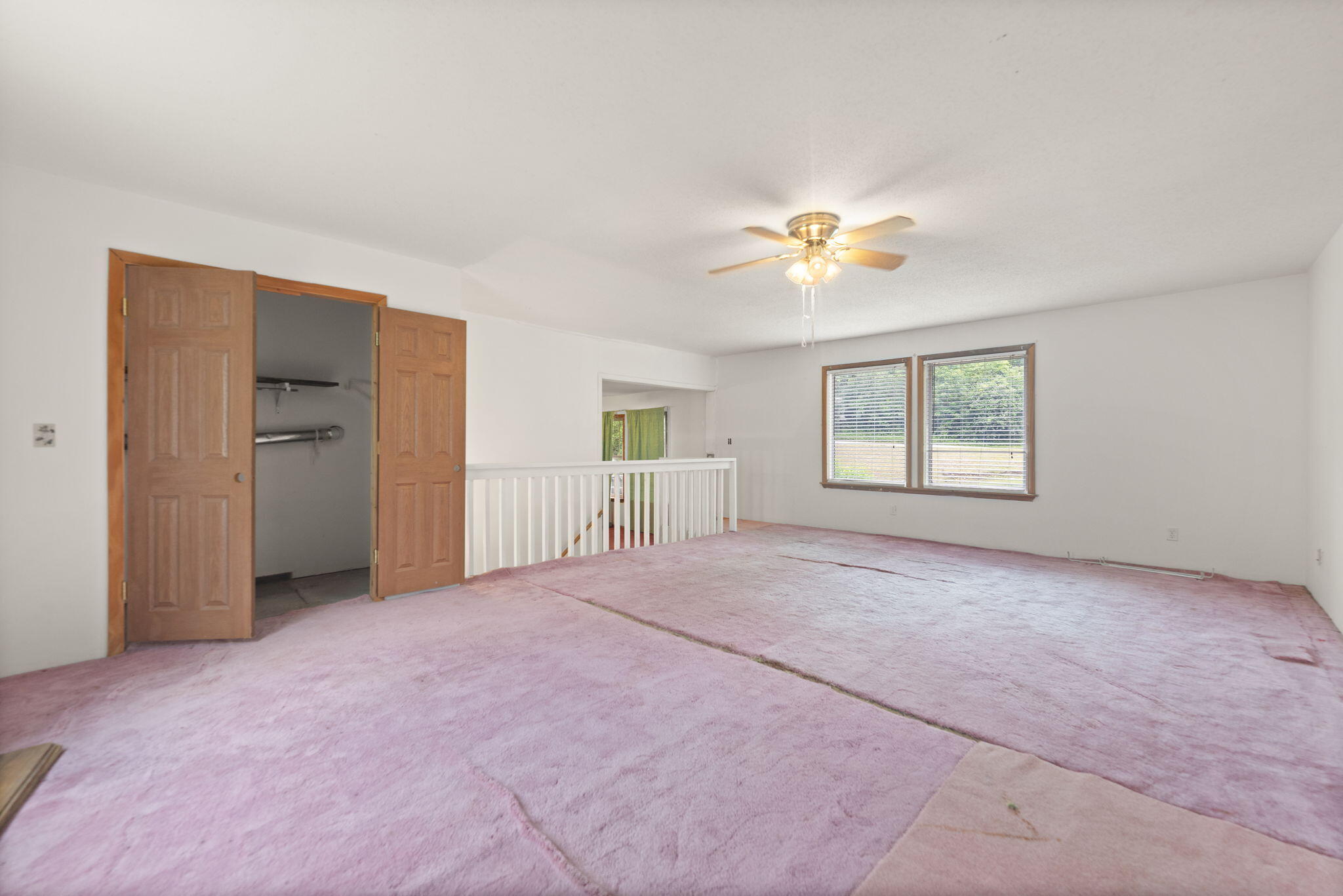 327 Day Hollow Property Photo 15