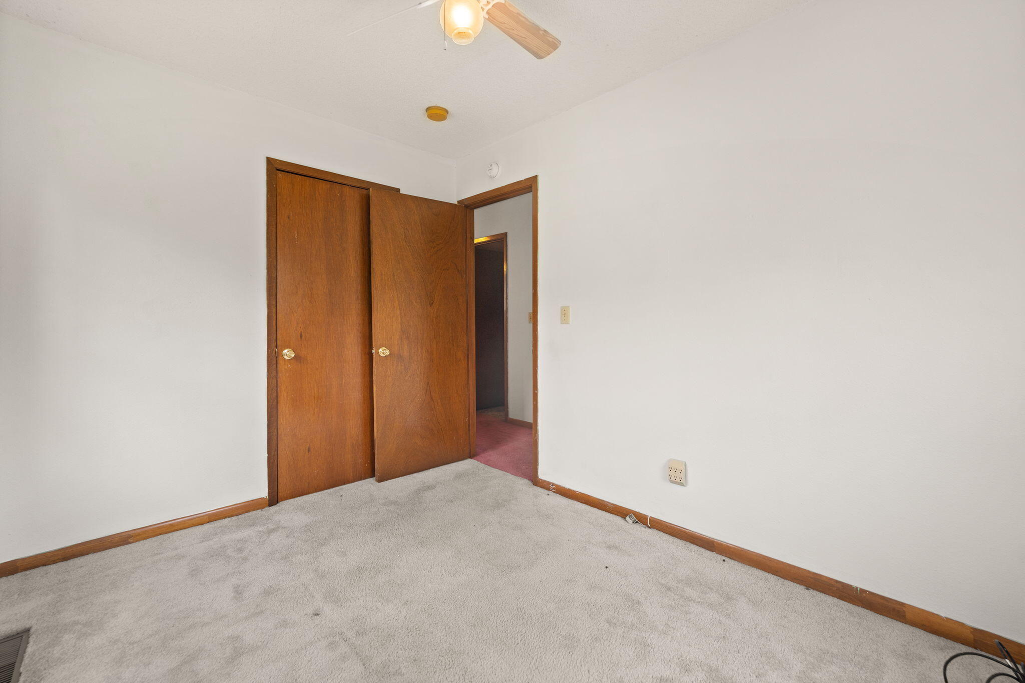 327 Day Hollow Property Photo 32