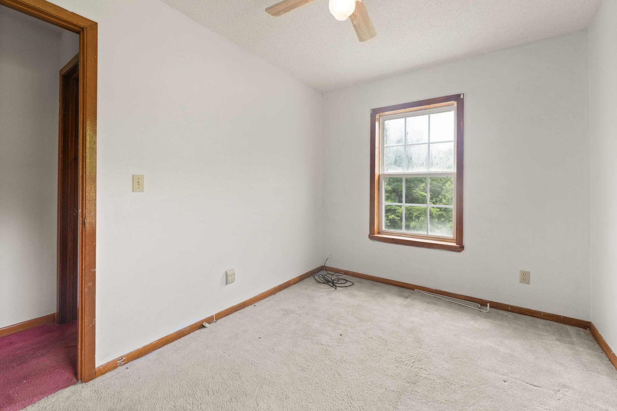 327 Day Hollow Property Photo 33