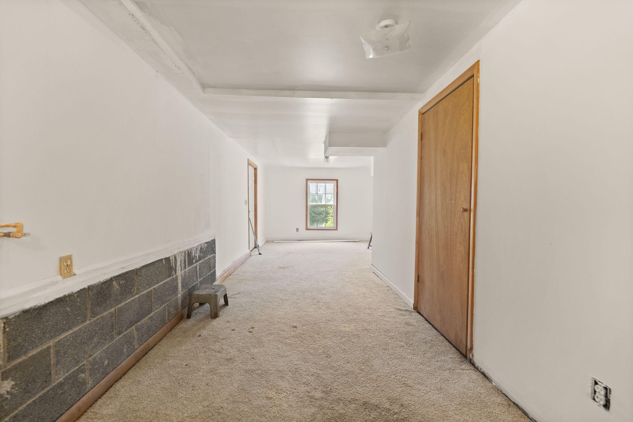 327 Day Hollow Property Photo 39