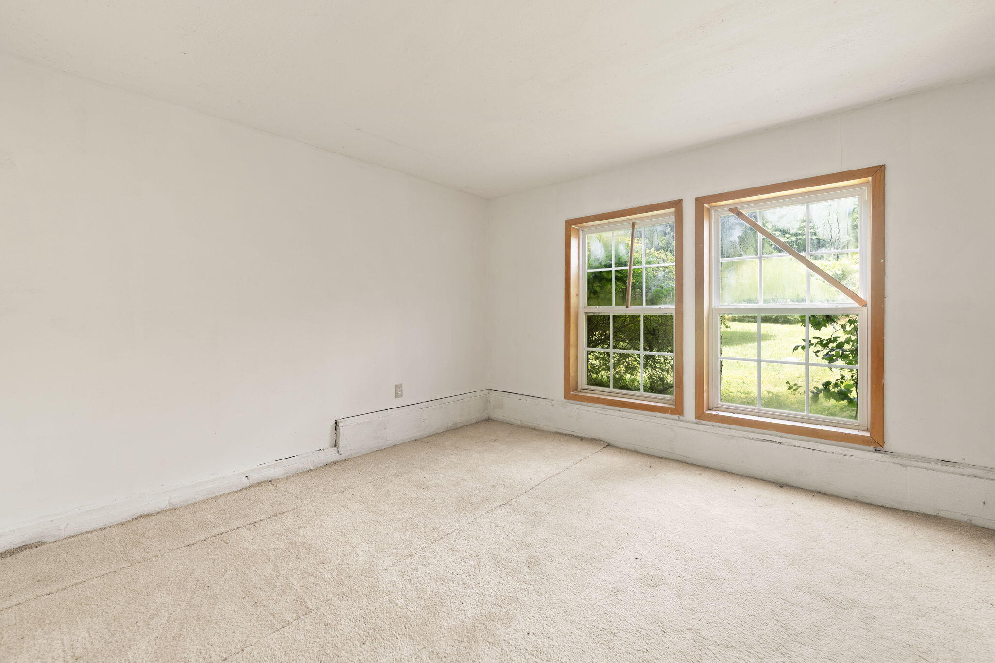 327 Day Hollow Property Photo 43