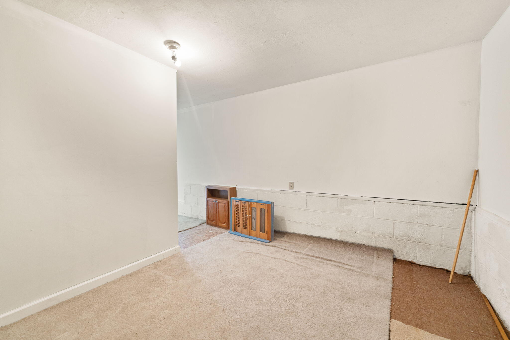 327 Day Hollow Property Photo 47