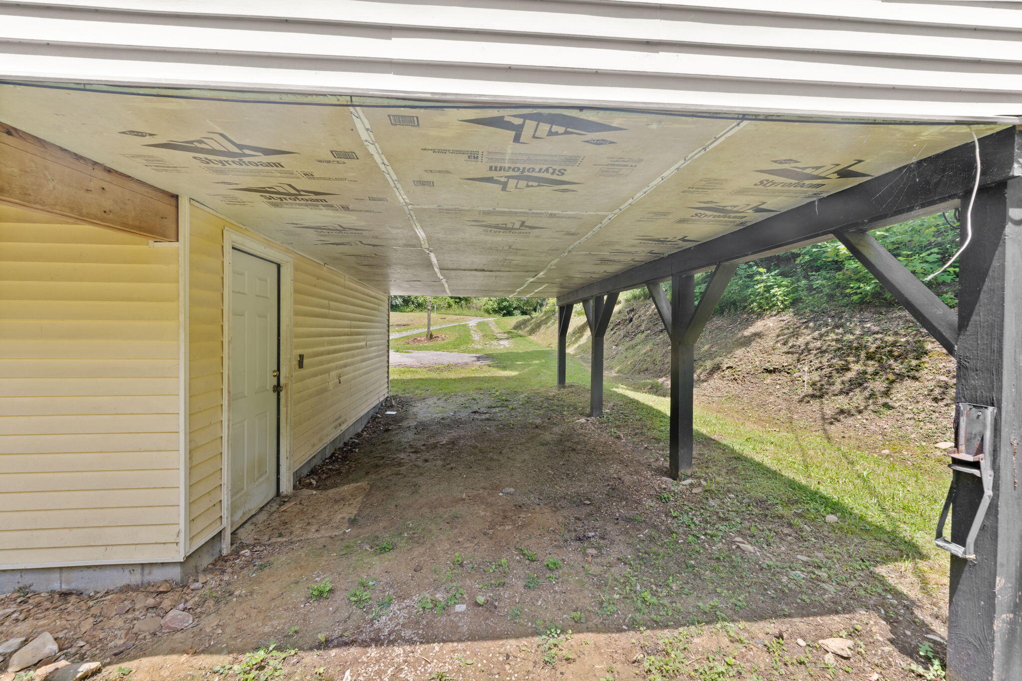 327 Day Hollow Property Photo 67