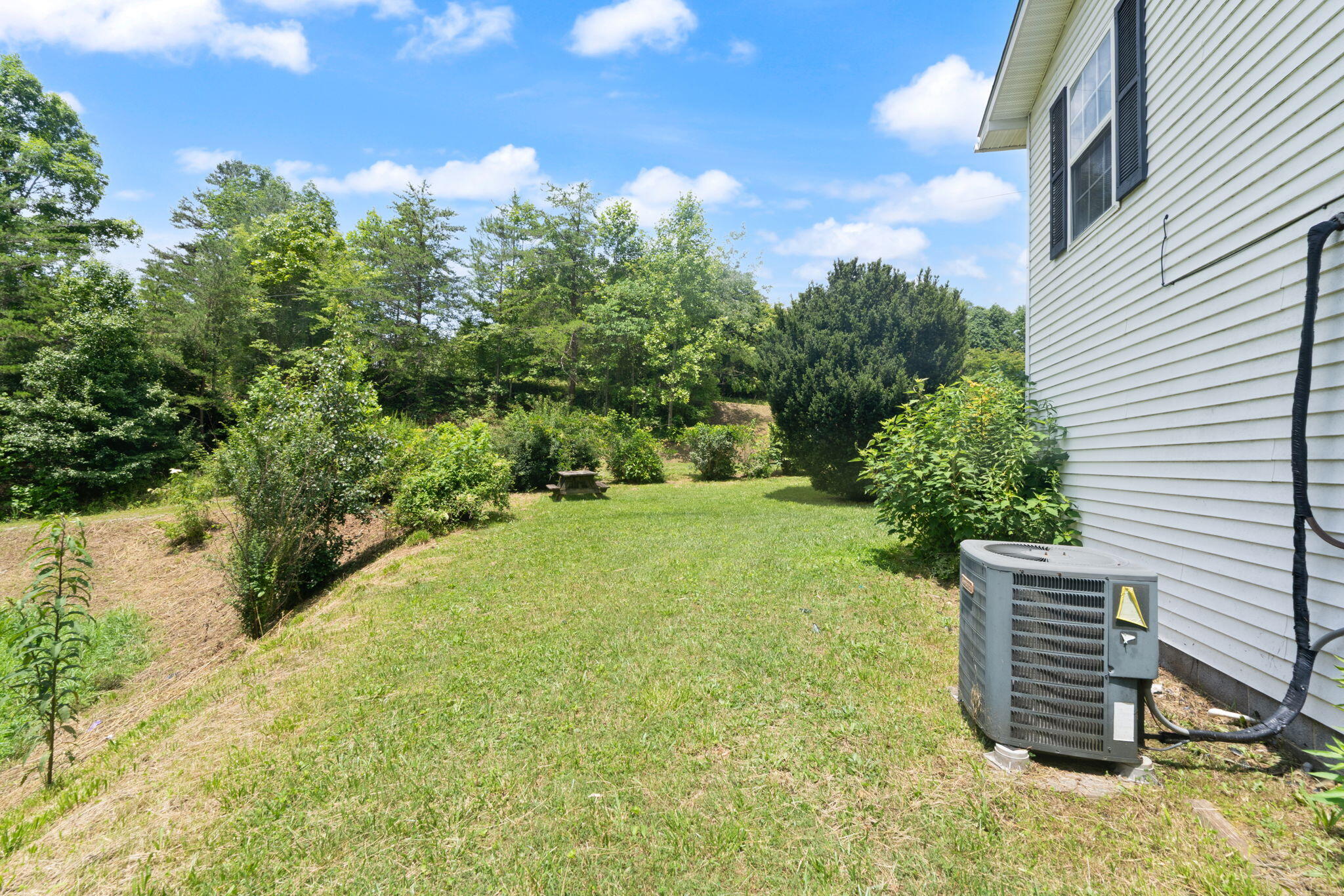 327 Day Hollow Property Photo 73