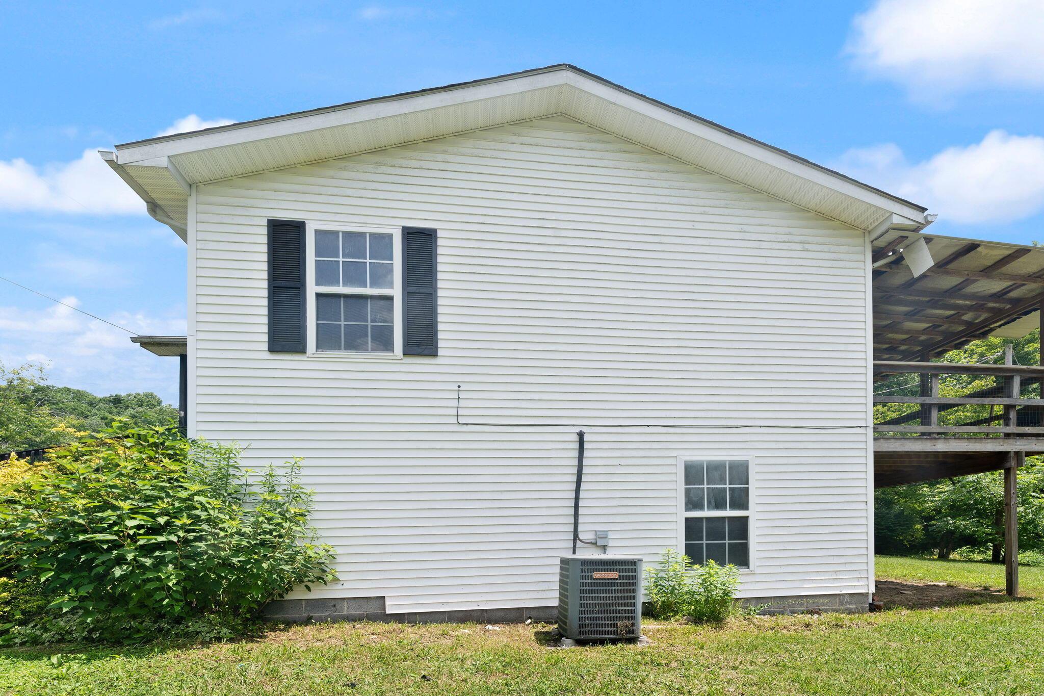 327 Day Hollow Property Photo 74