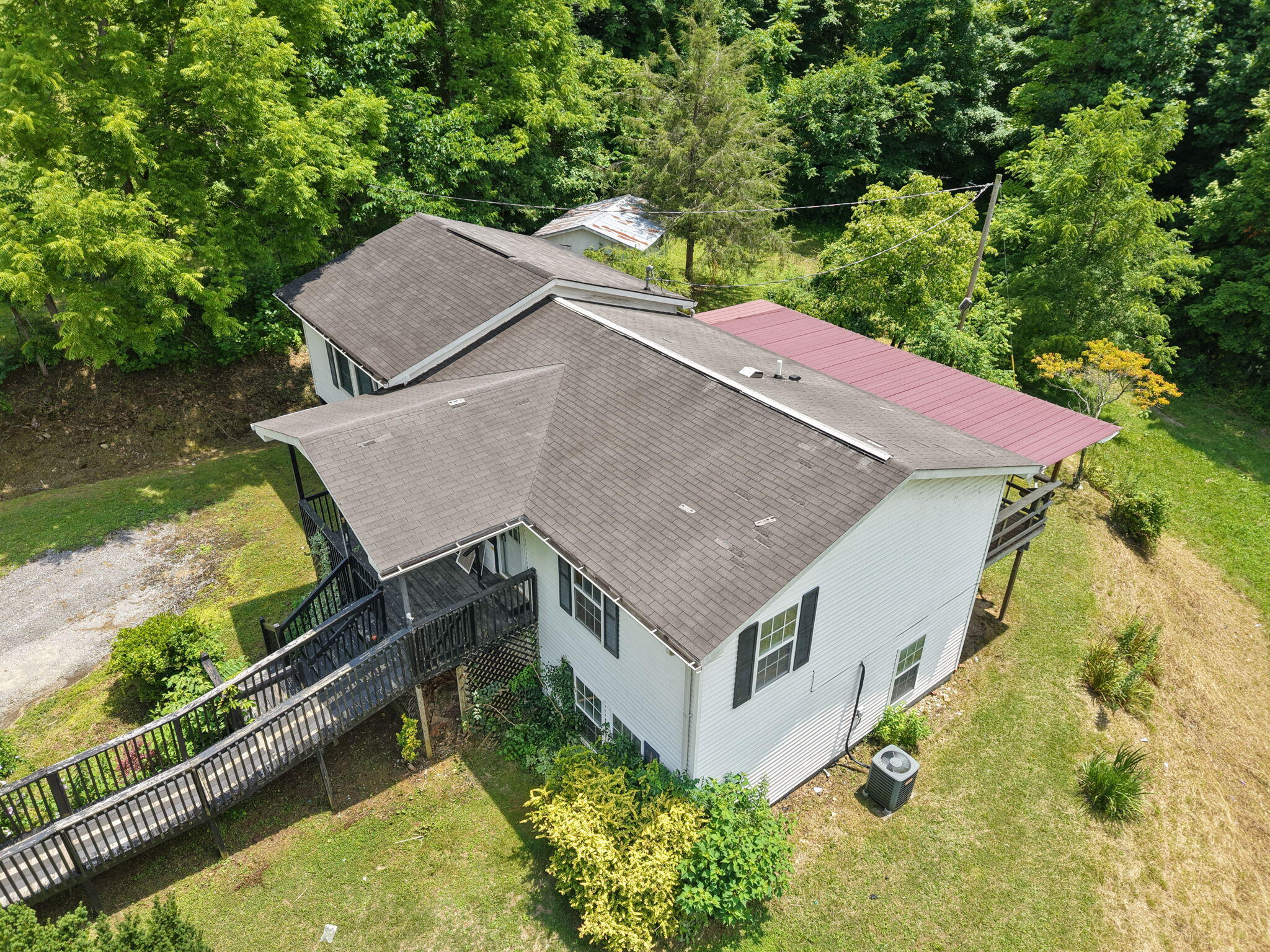 327 Day Hollow Property Photo 82