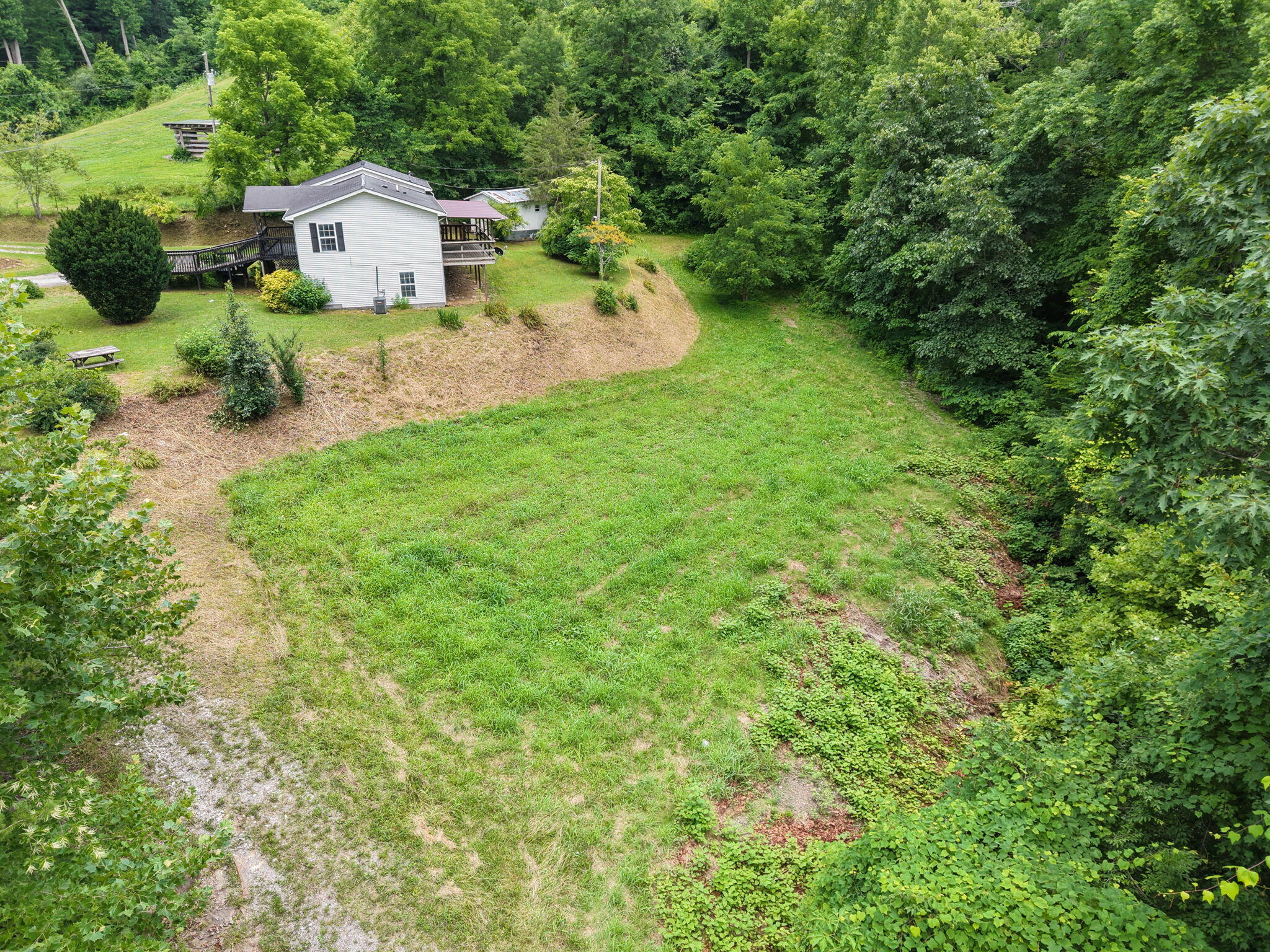 327 Day Hollow Property Photo 92