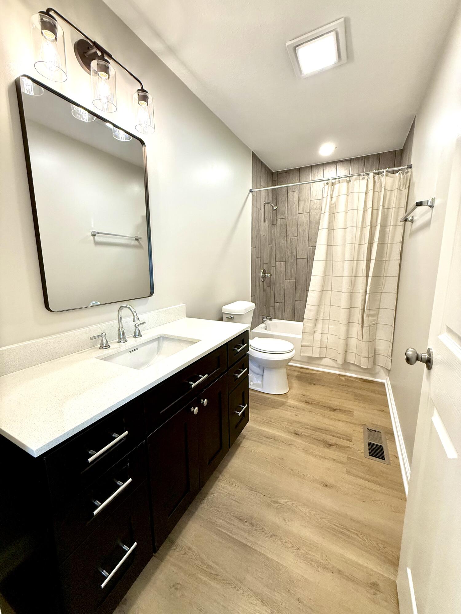 759 Big Bear Highway Property Photo 18