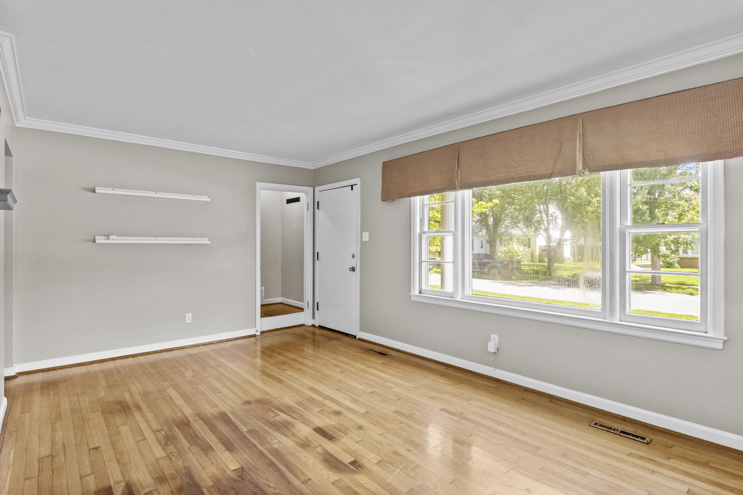 429 Barkley Drive Property Photo 4