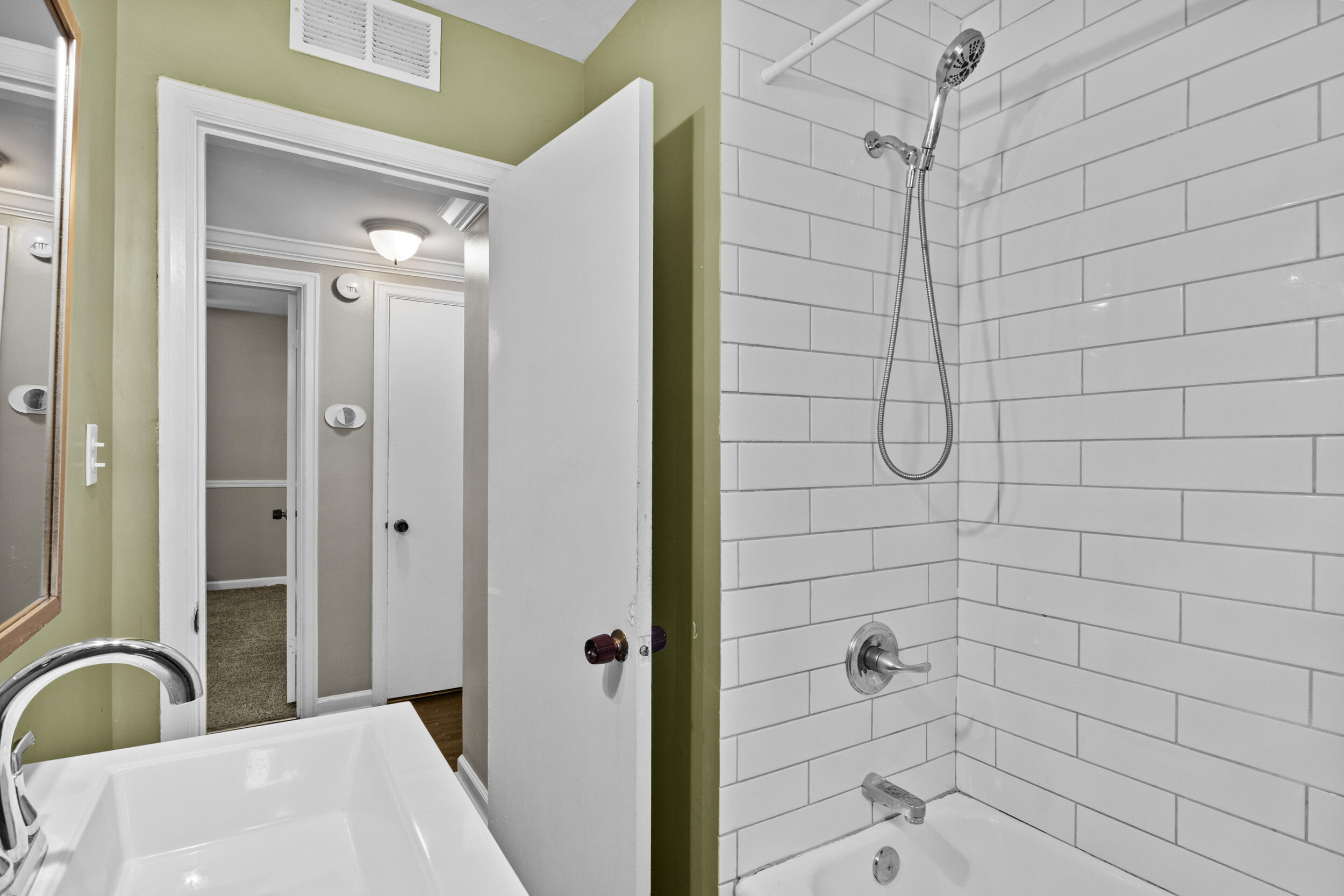 429 Barkley Drive Property Photo 15