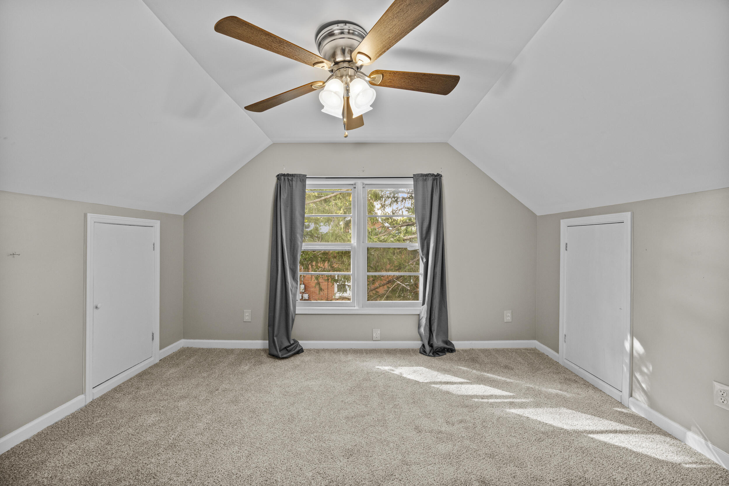 429 Barkley Drive Property Photo 20