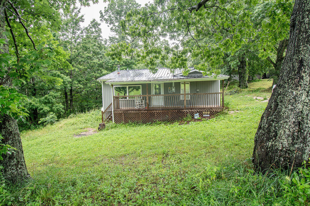 1797 E Clack Mountain Road Property Photo 1