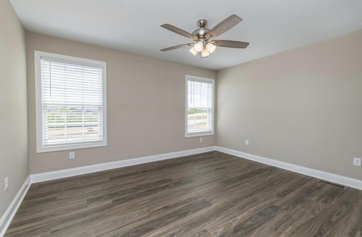 4022 Ruby Rose Road Property Photo 13