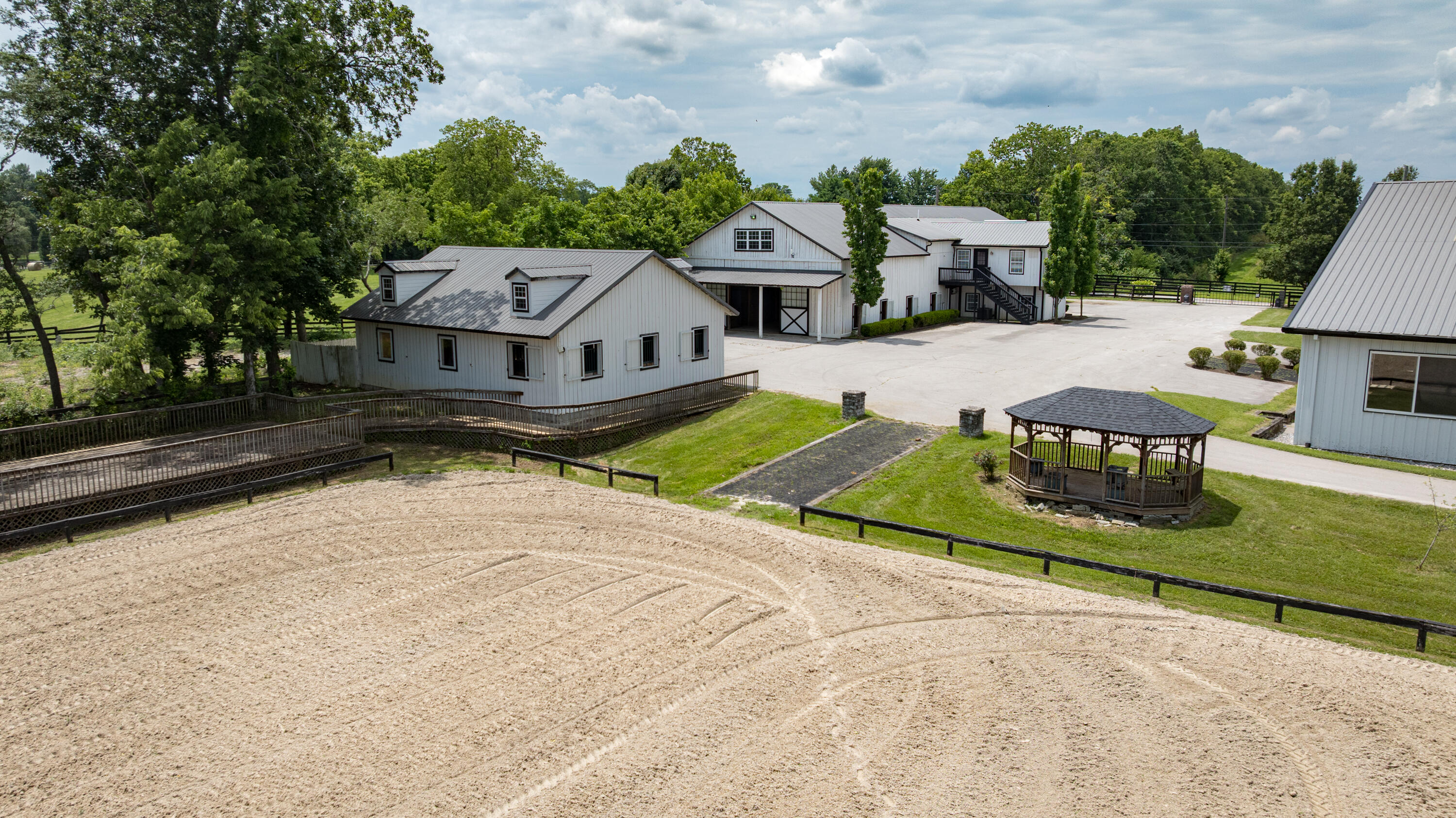 4845 Bryan Station Road Property Photo 17