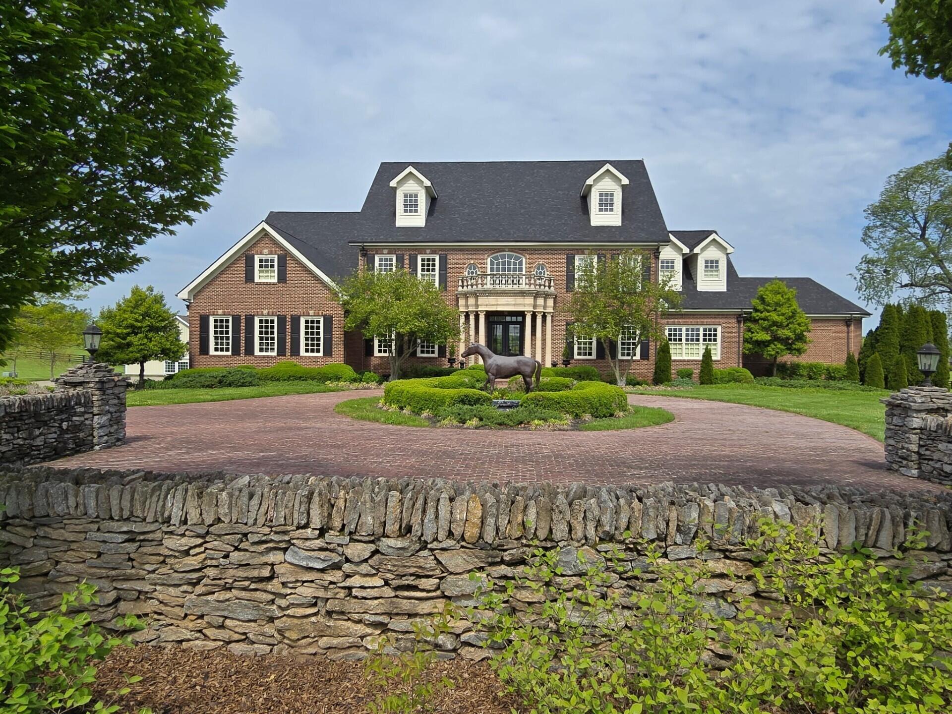 1601 Sahalee Drive Property Photo 3