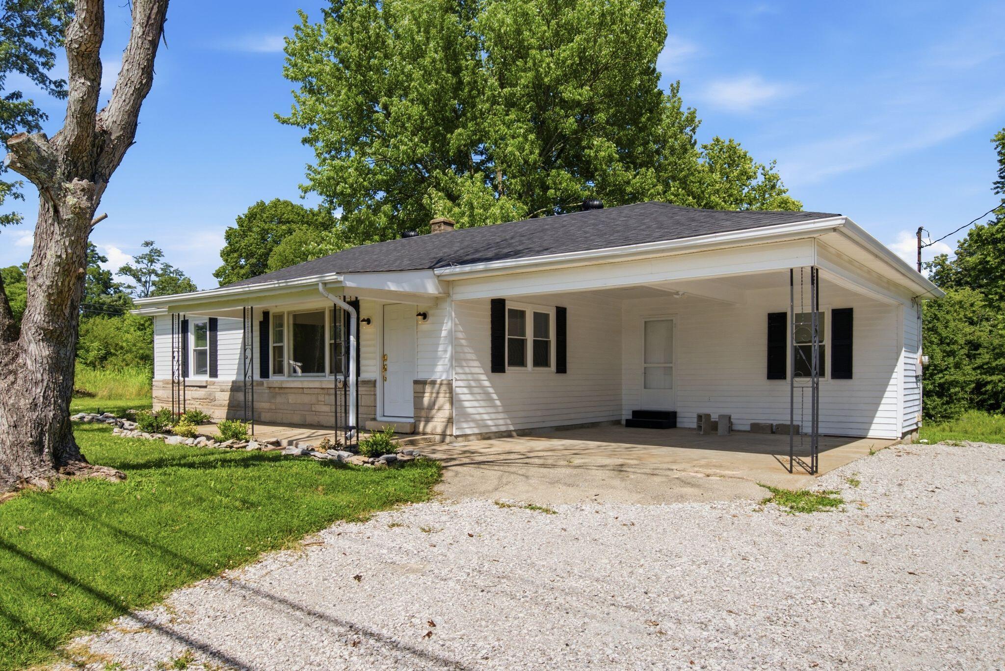 3501 Berea Road Property Photo 6