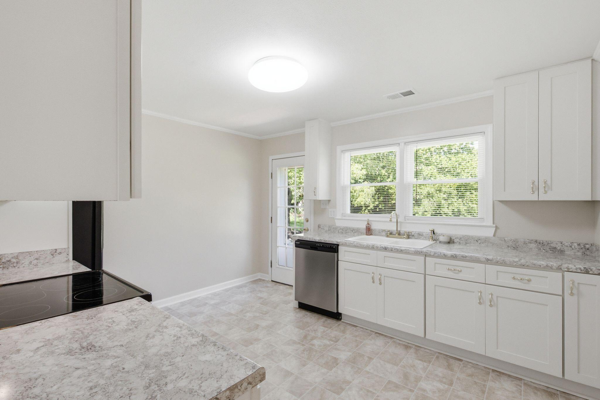 3501 Berea Road Property Photo 15