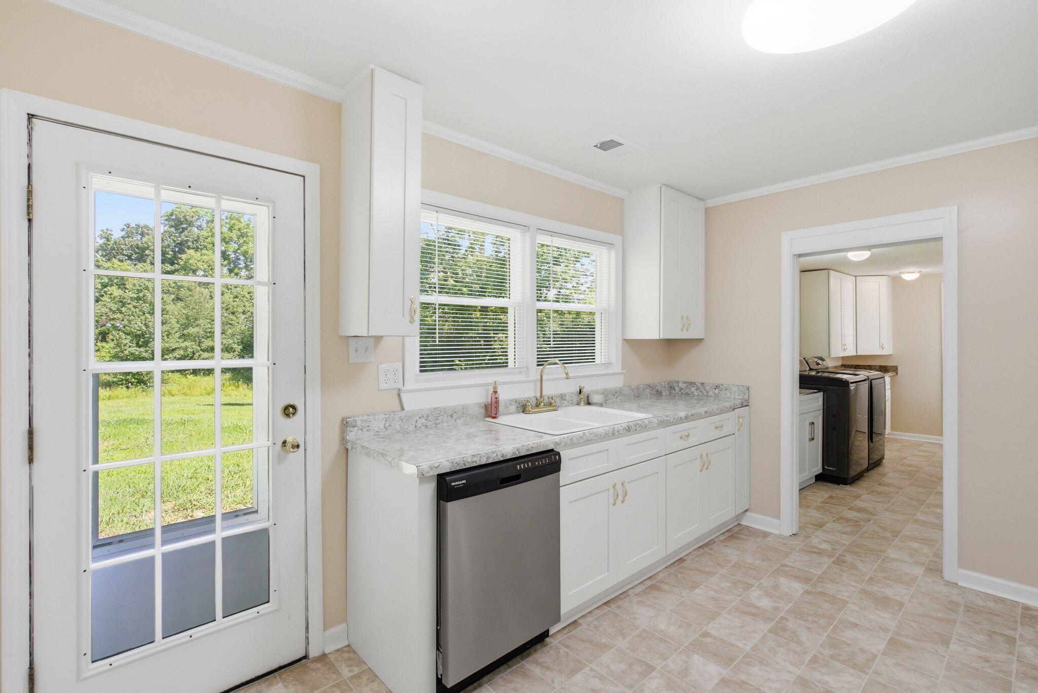 3501 Berea Road Property Photo 20