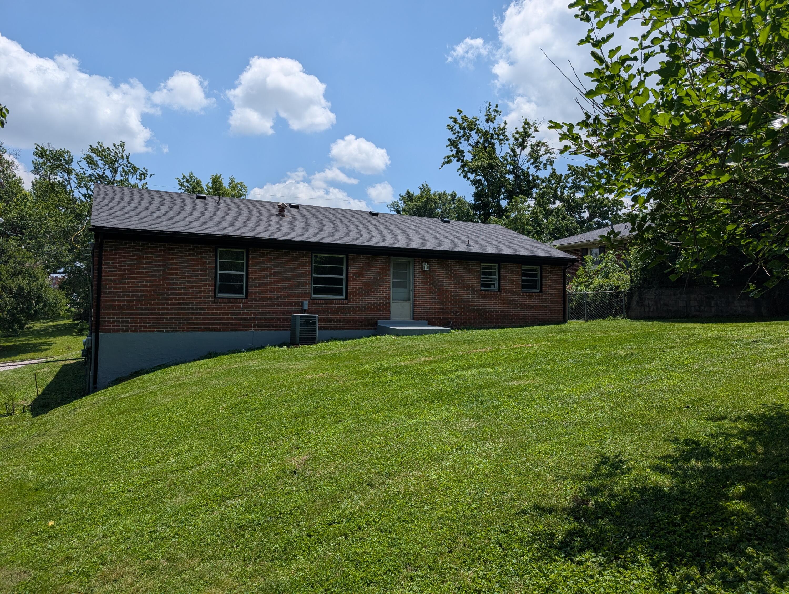 106 Leimaur Drive Property Photo 4