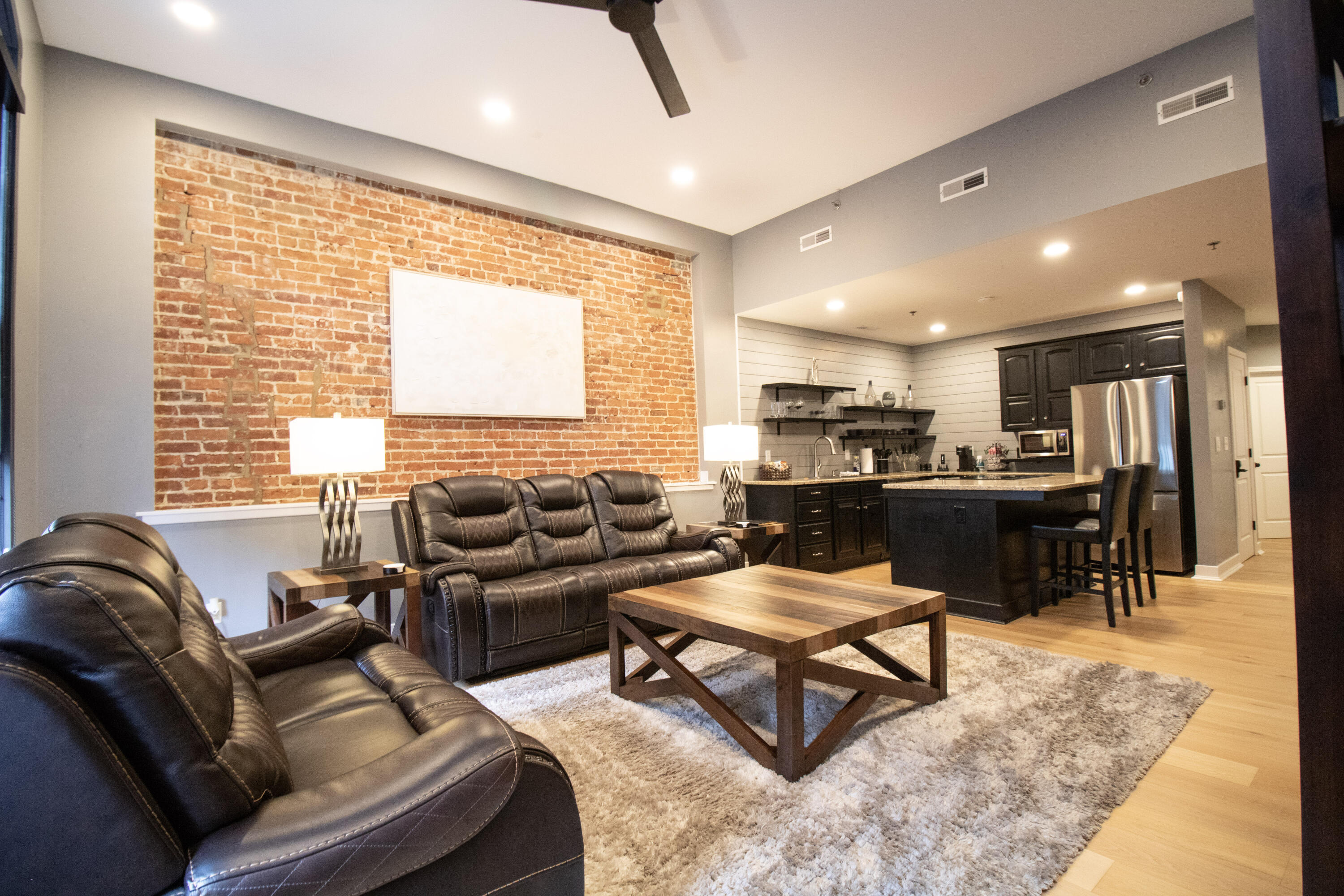 211 Broadway Street A Property Photo 6