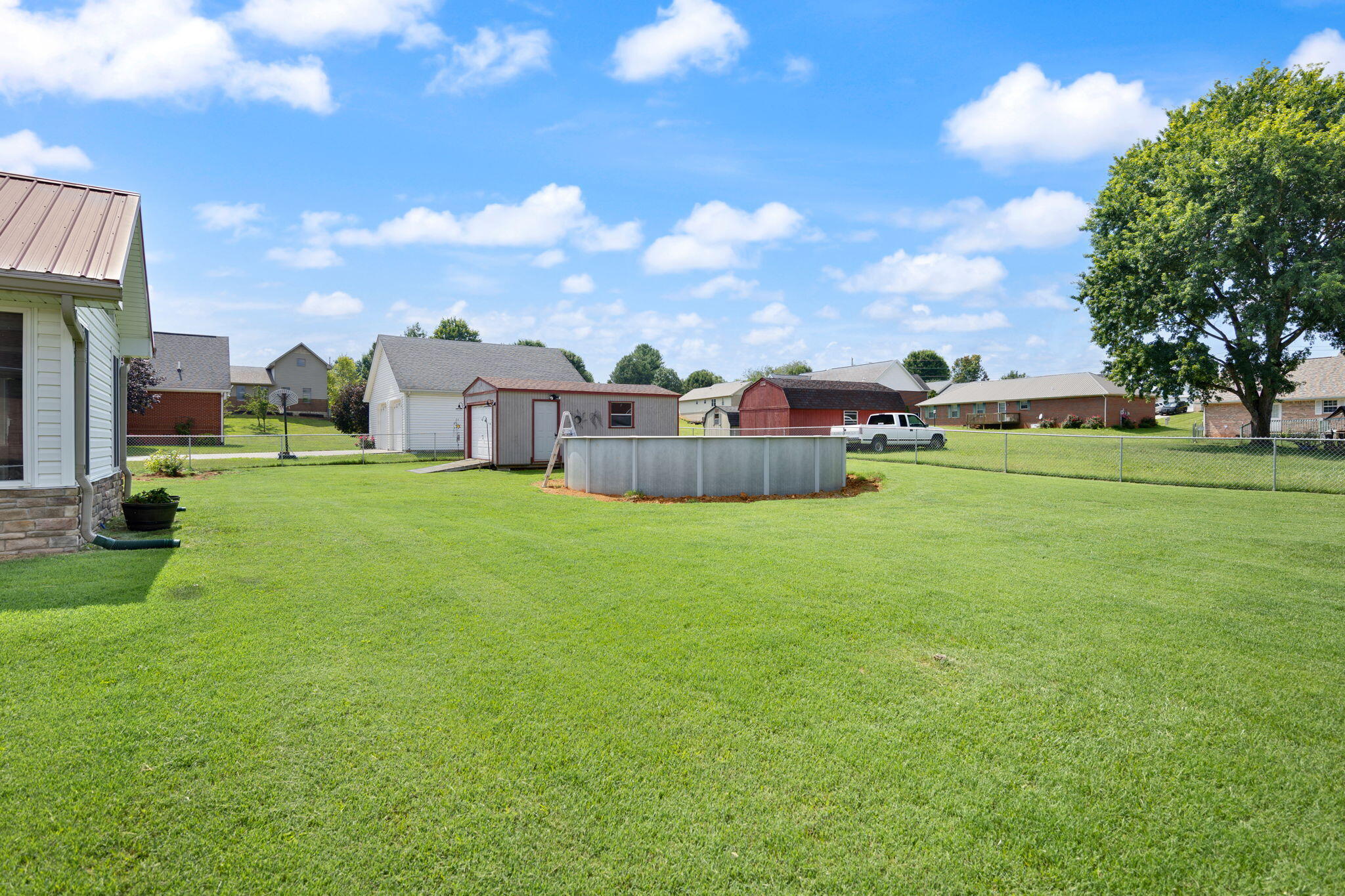 117 Greenside Drive Property Photo 4