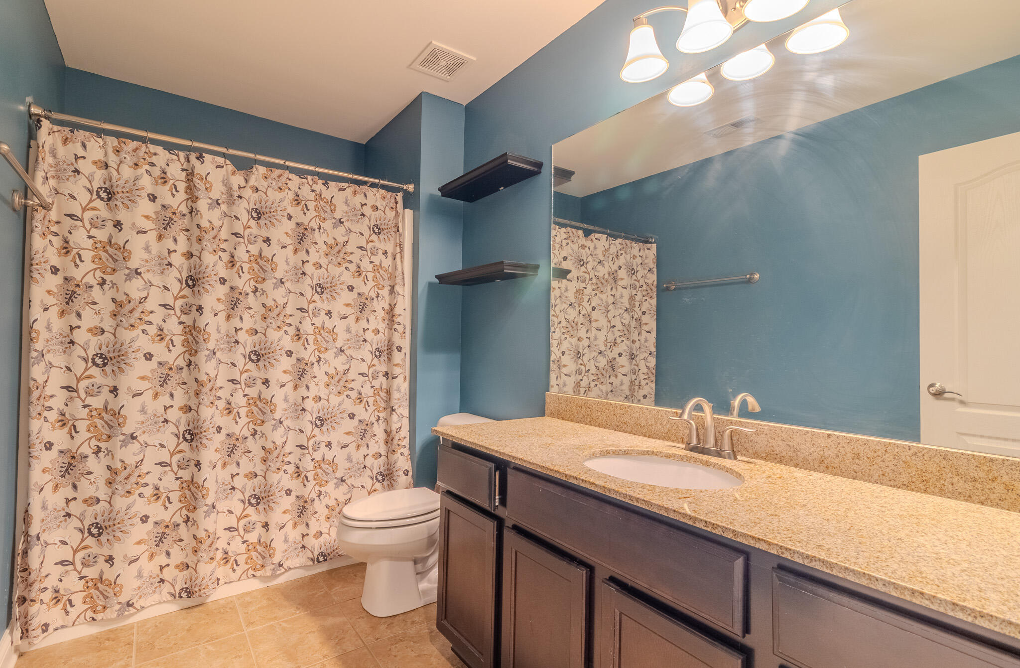 437 Larkhill Cove Property Photo 19