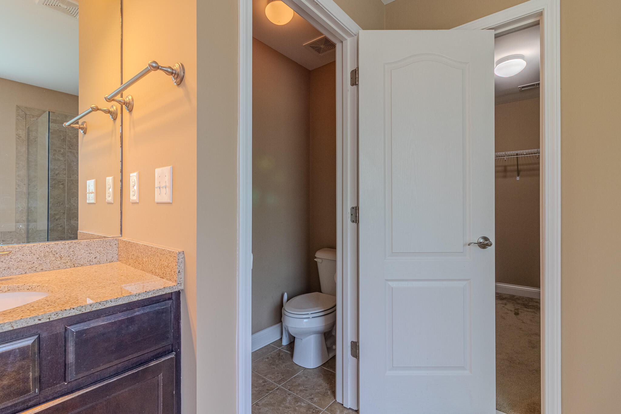 437 Larkhill Cove Property Photo 27