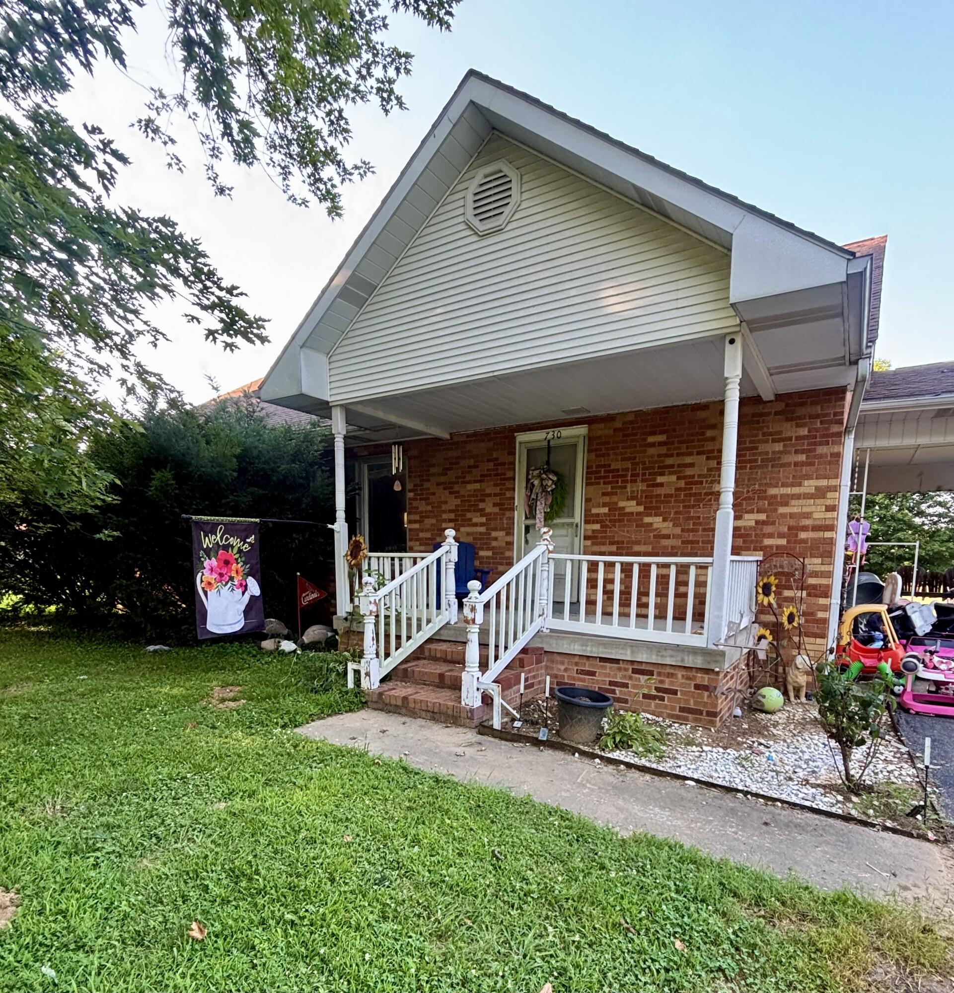 730 Shelby Road Property Photo 2