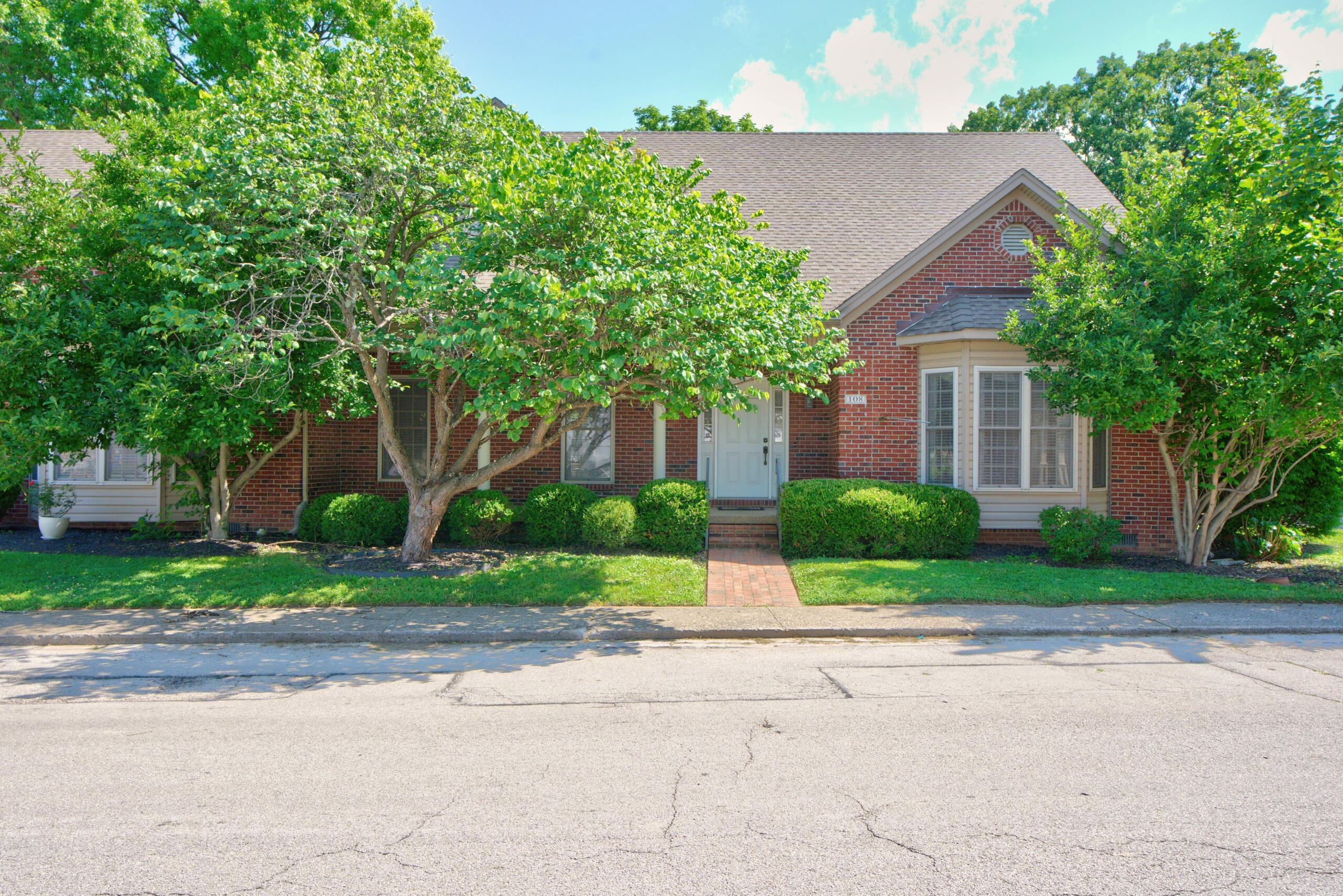 108 Duncan Avenue Property Photo 1