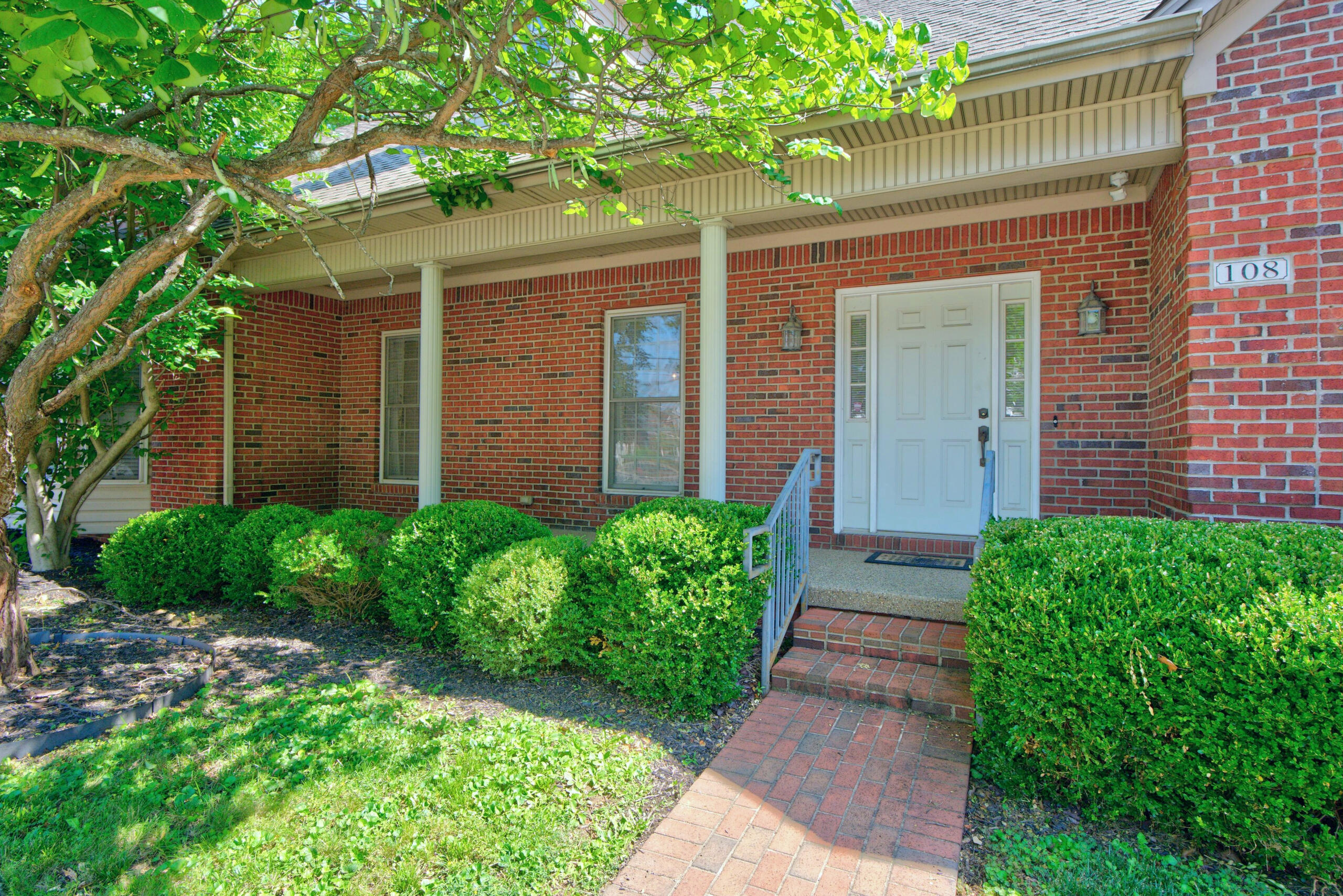 108 Duncan Avenue Property Photo 3