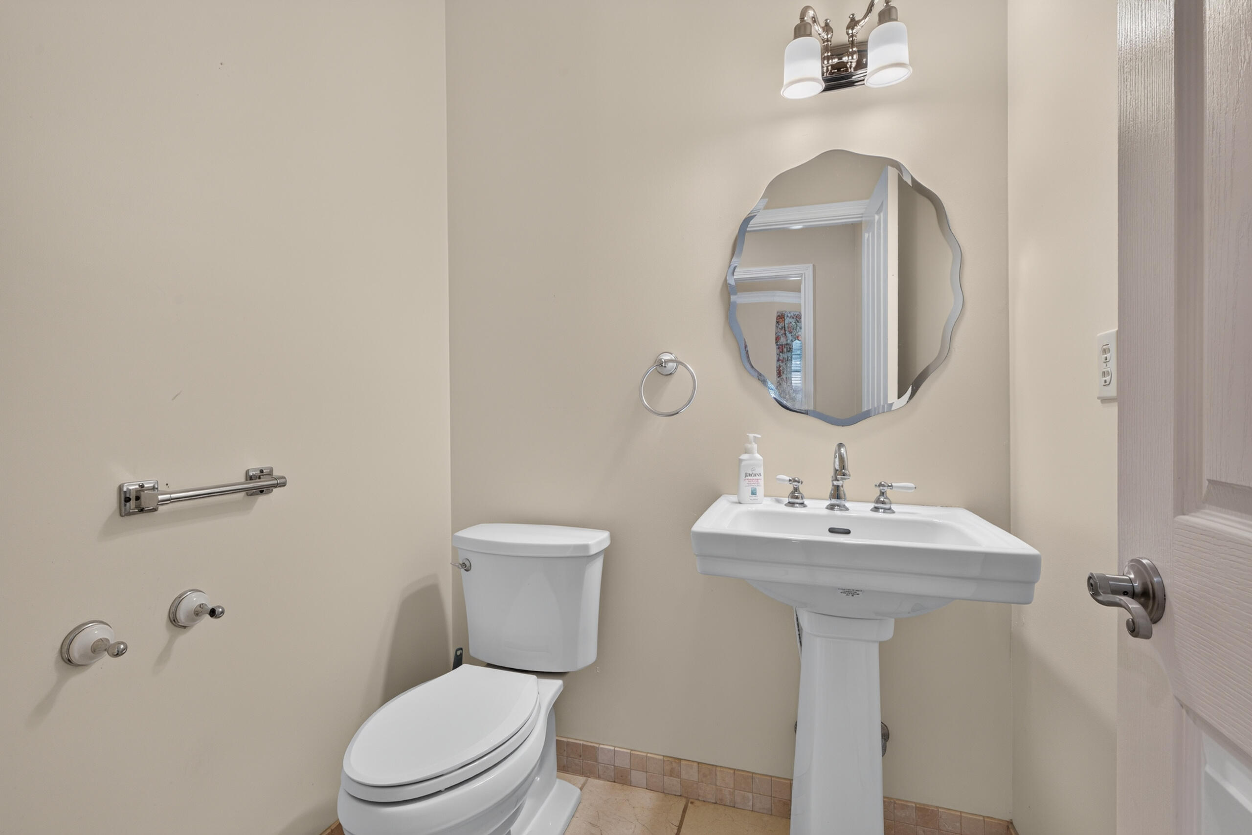 108 Duncan Avenue Property Photo 19