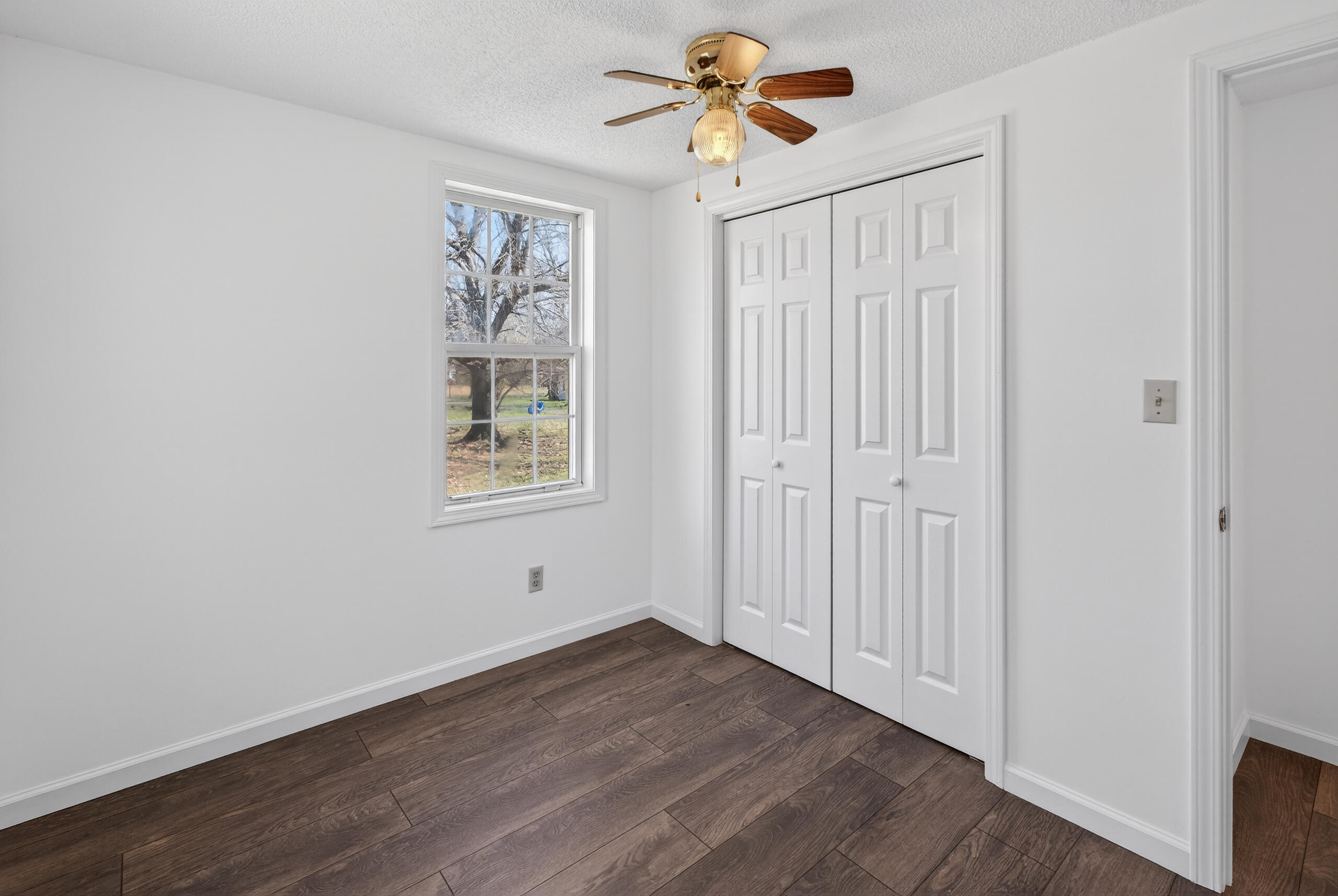 29 6th Street Property Photo 17