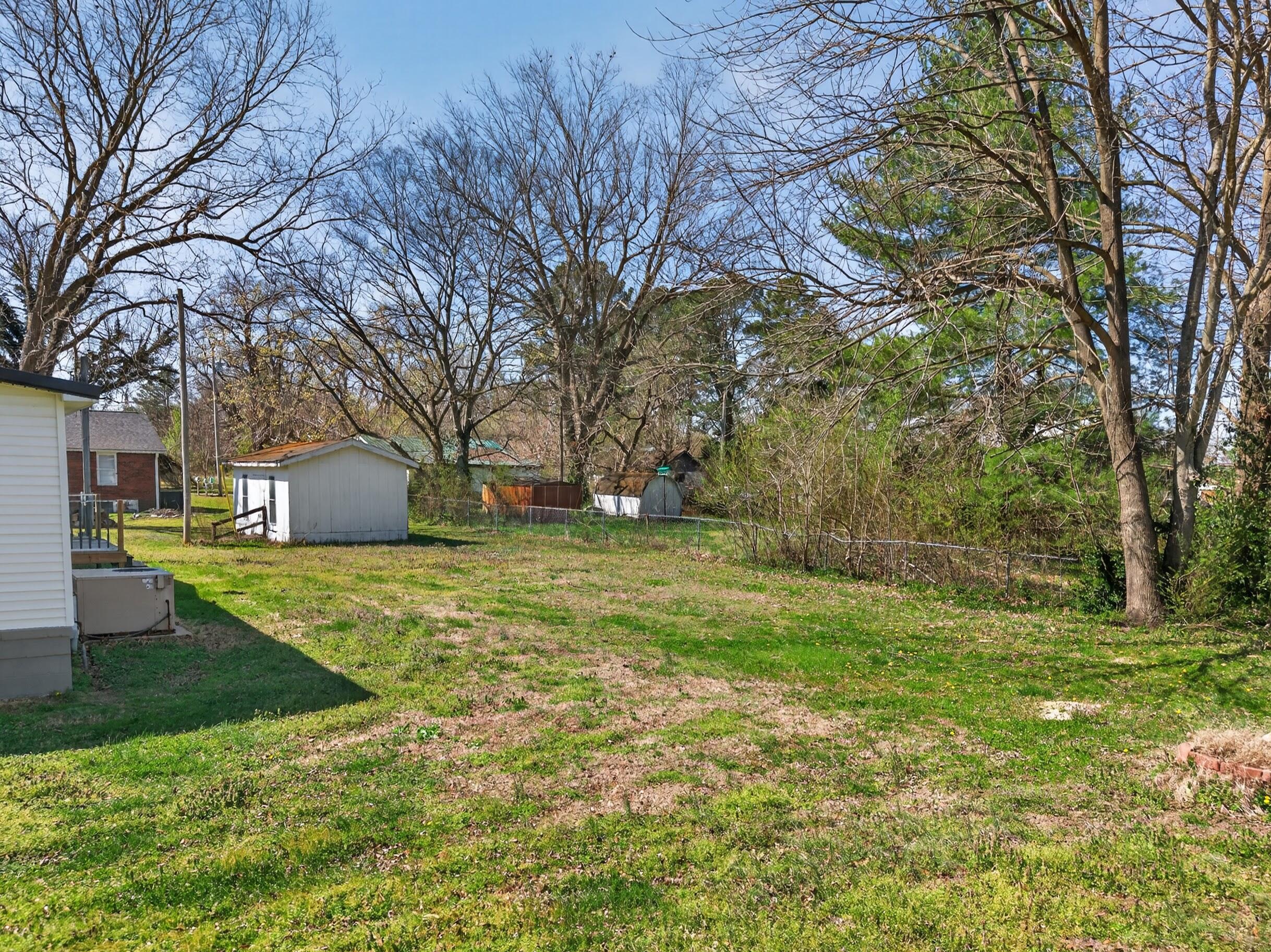 29 6th Street Property Photo 32