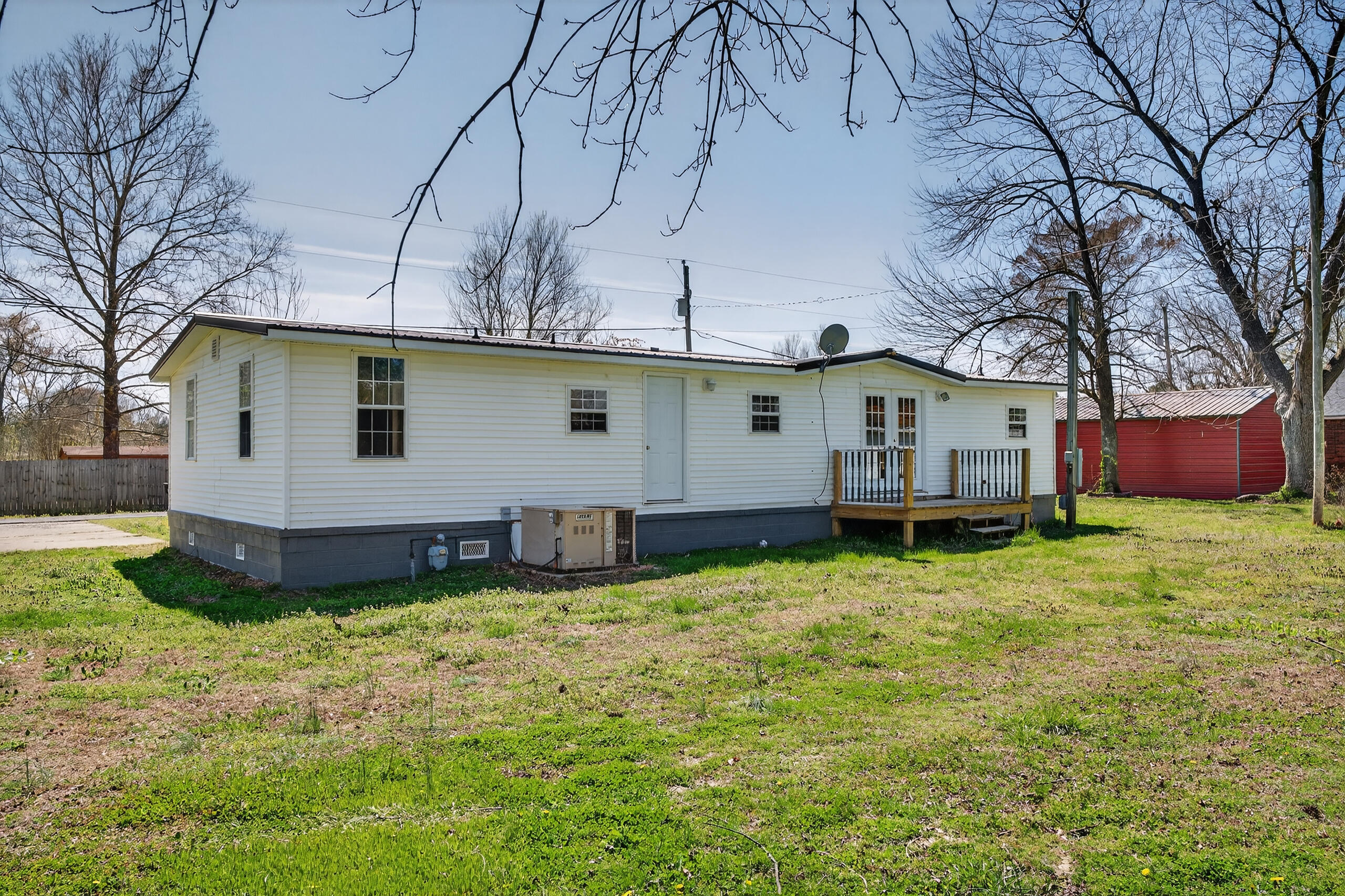29 6th Street Property Photo 33