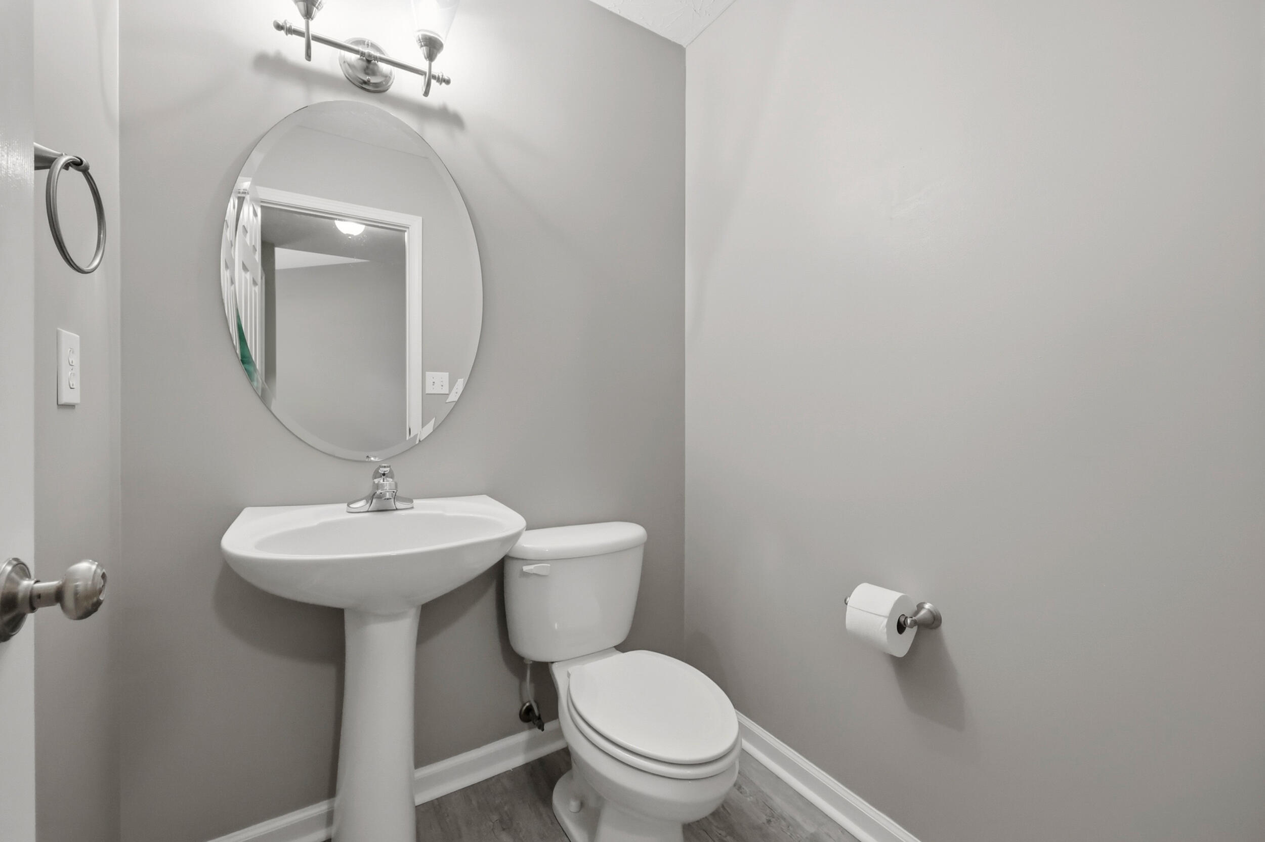 119 Richfields Avenue Property Photo 9