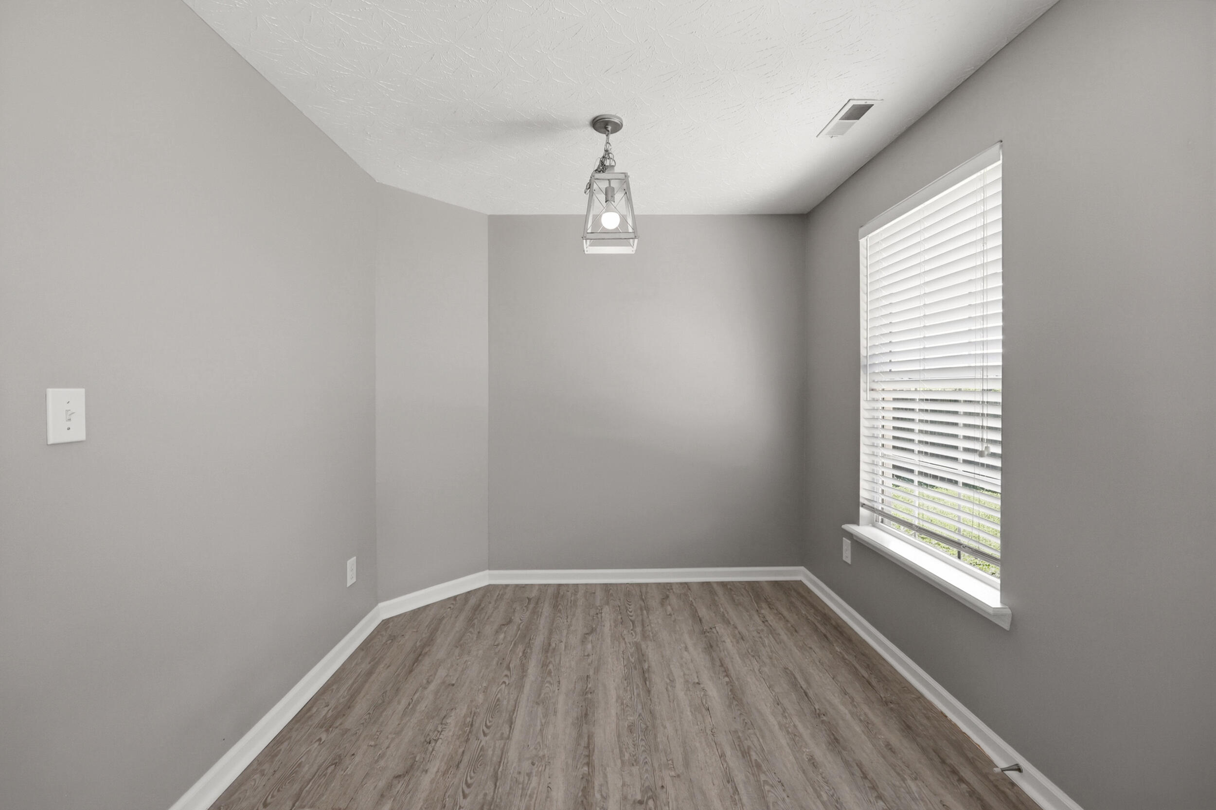 119 Richfields Avenue Property Photo 16