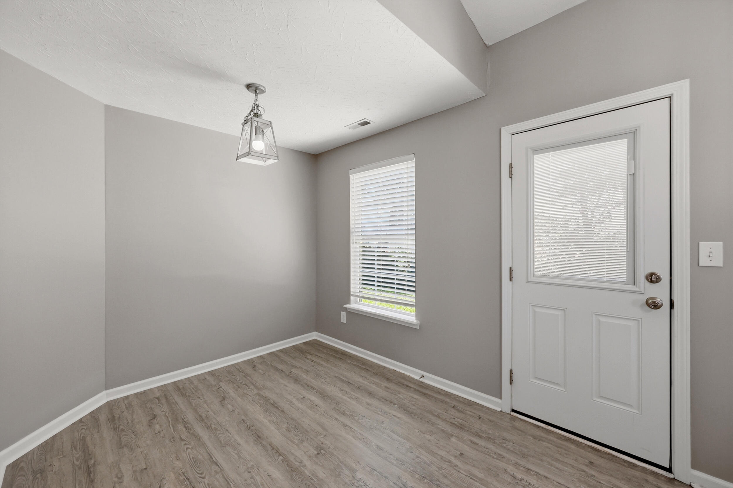 119 Richfields Avenue Property Photo 17