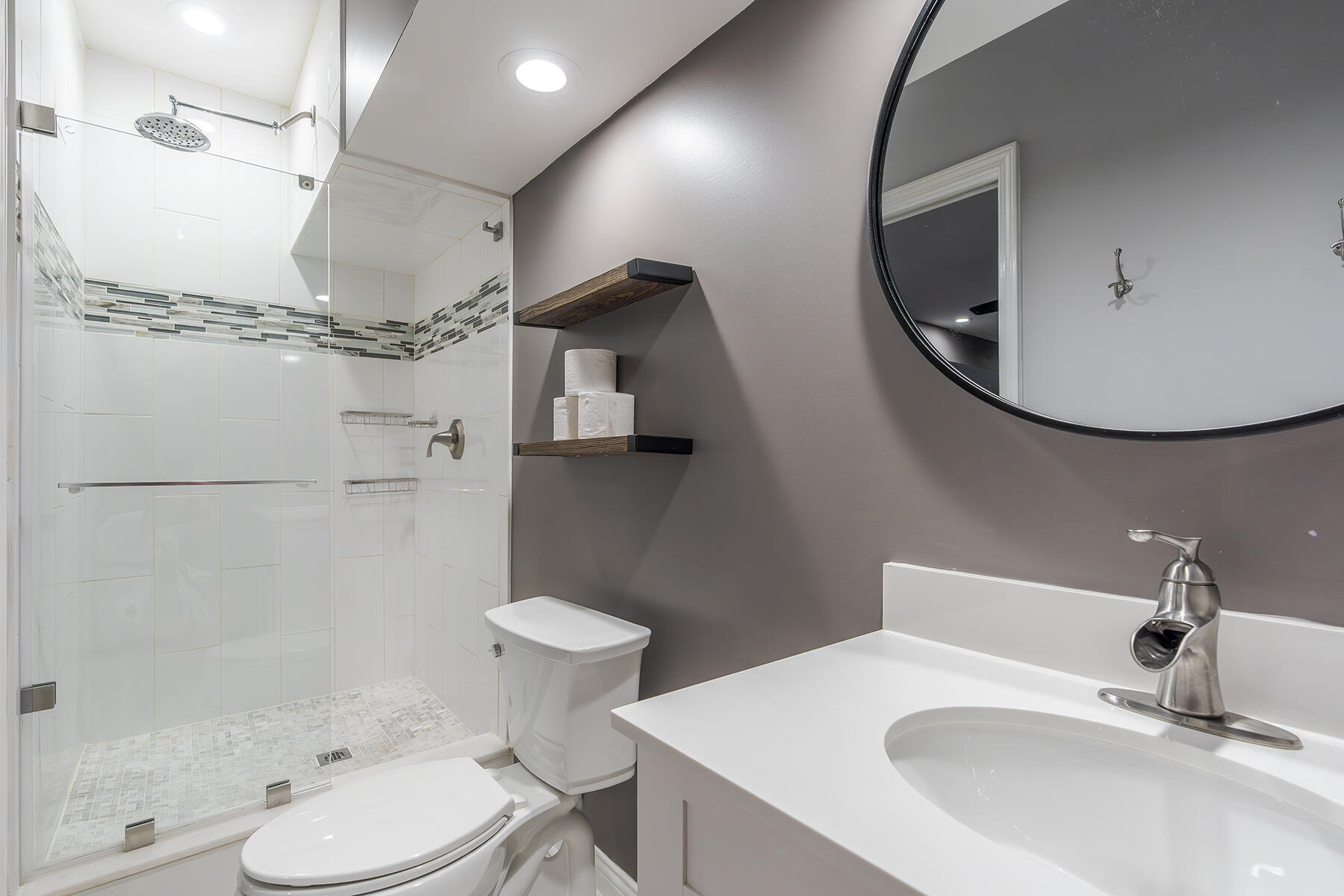 2409 San Milano Place Property Photo 45