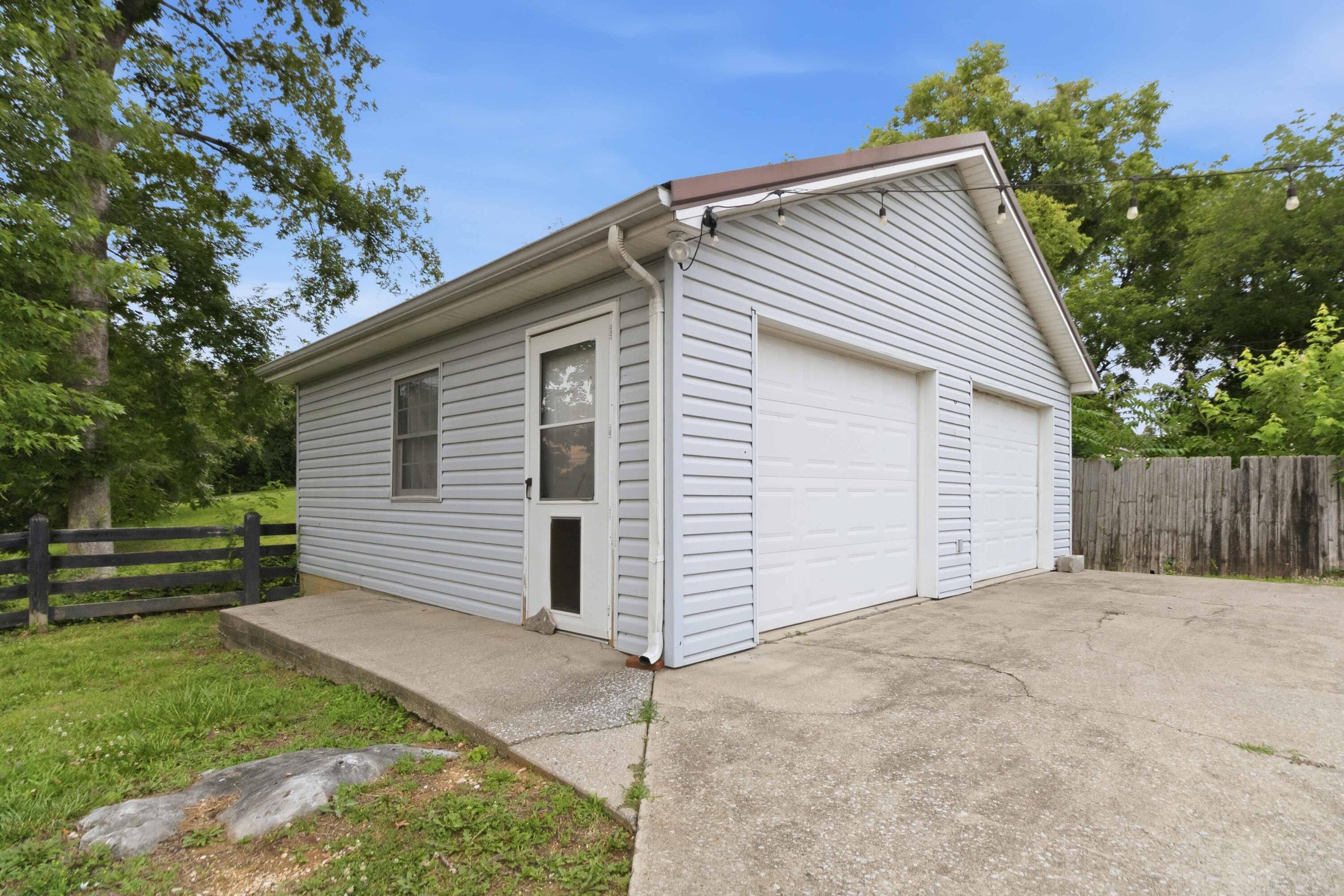 138 W French Avenue Property Photo 38