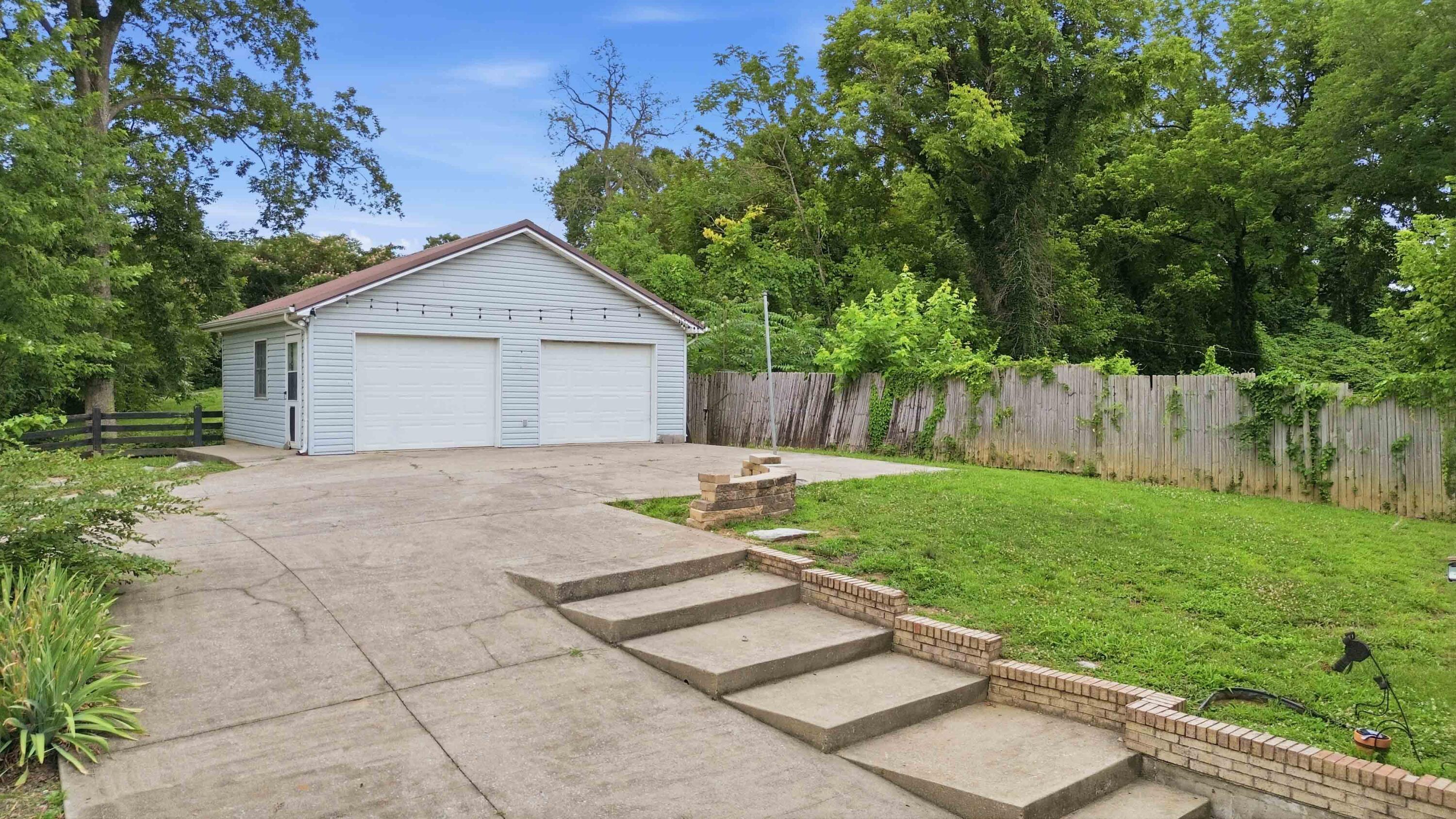 138 W French Avenue Property Photo 46