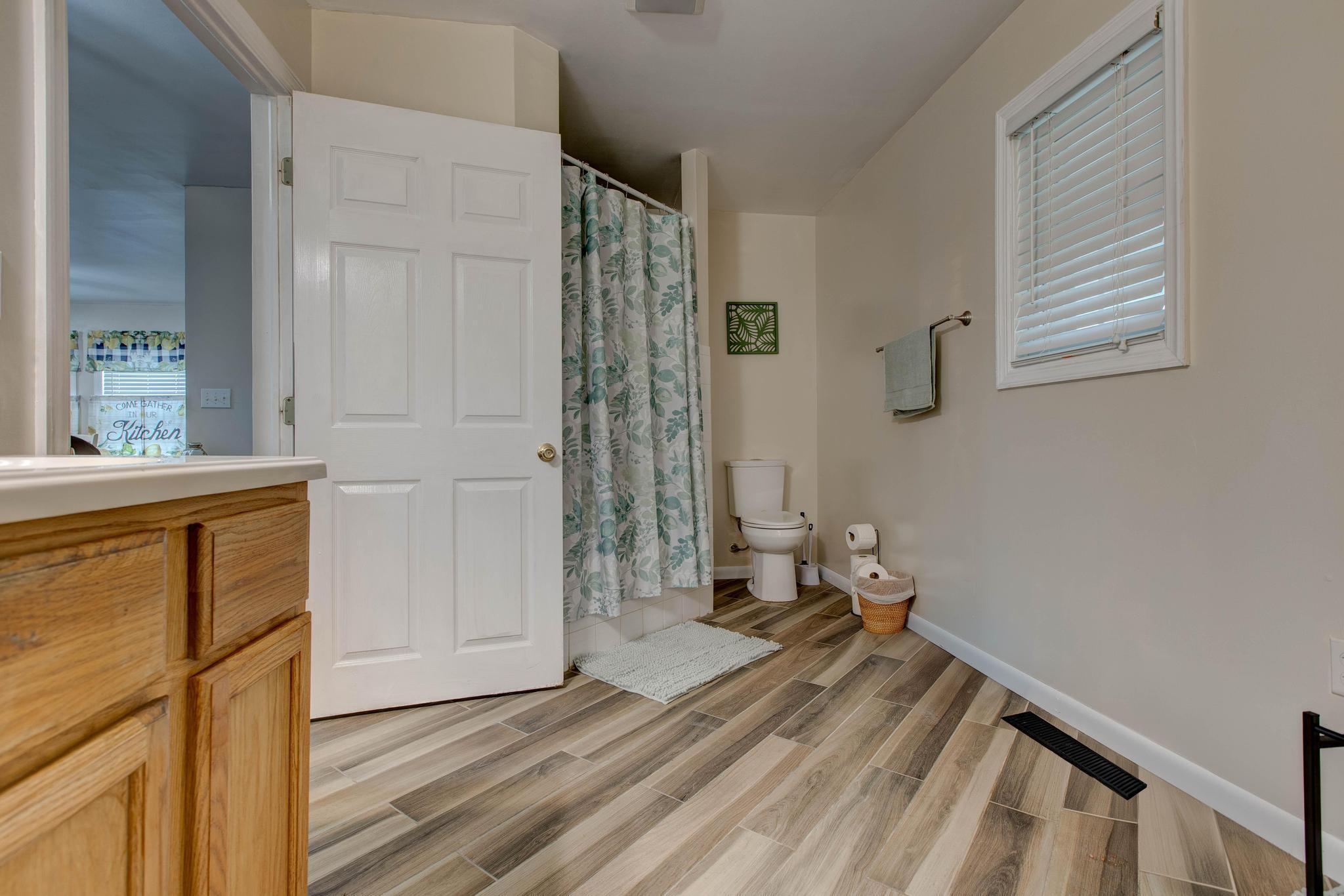 753 E Highway 60 Property Photo 14