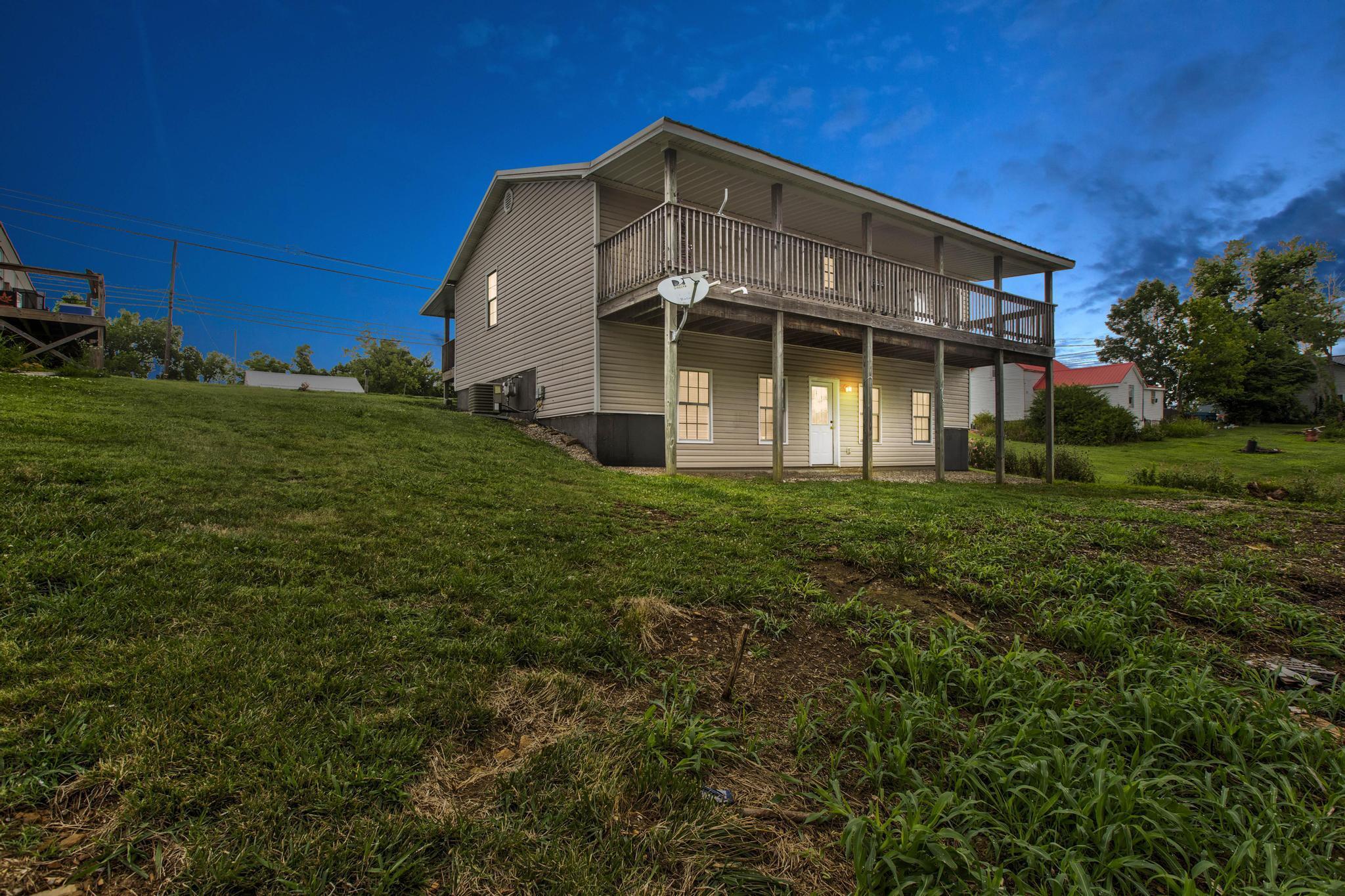 753 E Highway 60 Property Photo 24