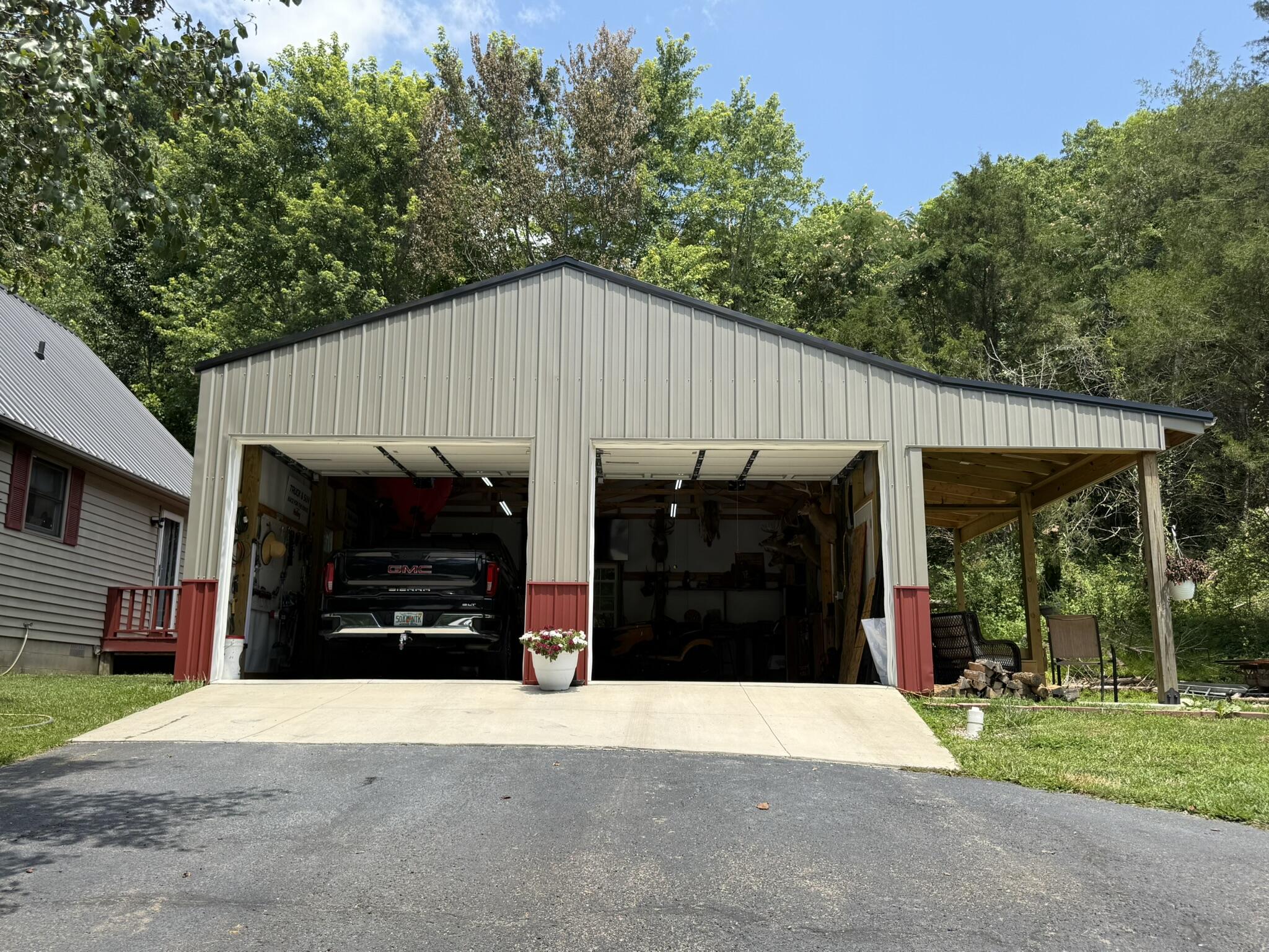 1671 Smith Grove Road Property Photo 8