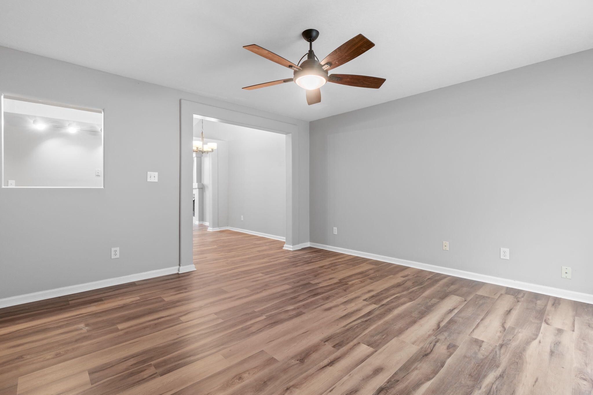 305 Spring Valley Lane Property Photo 18