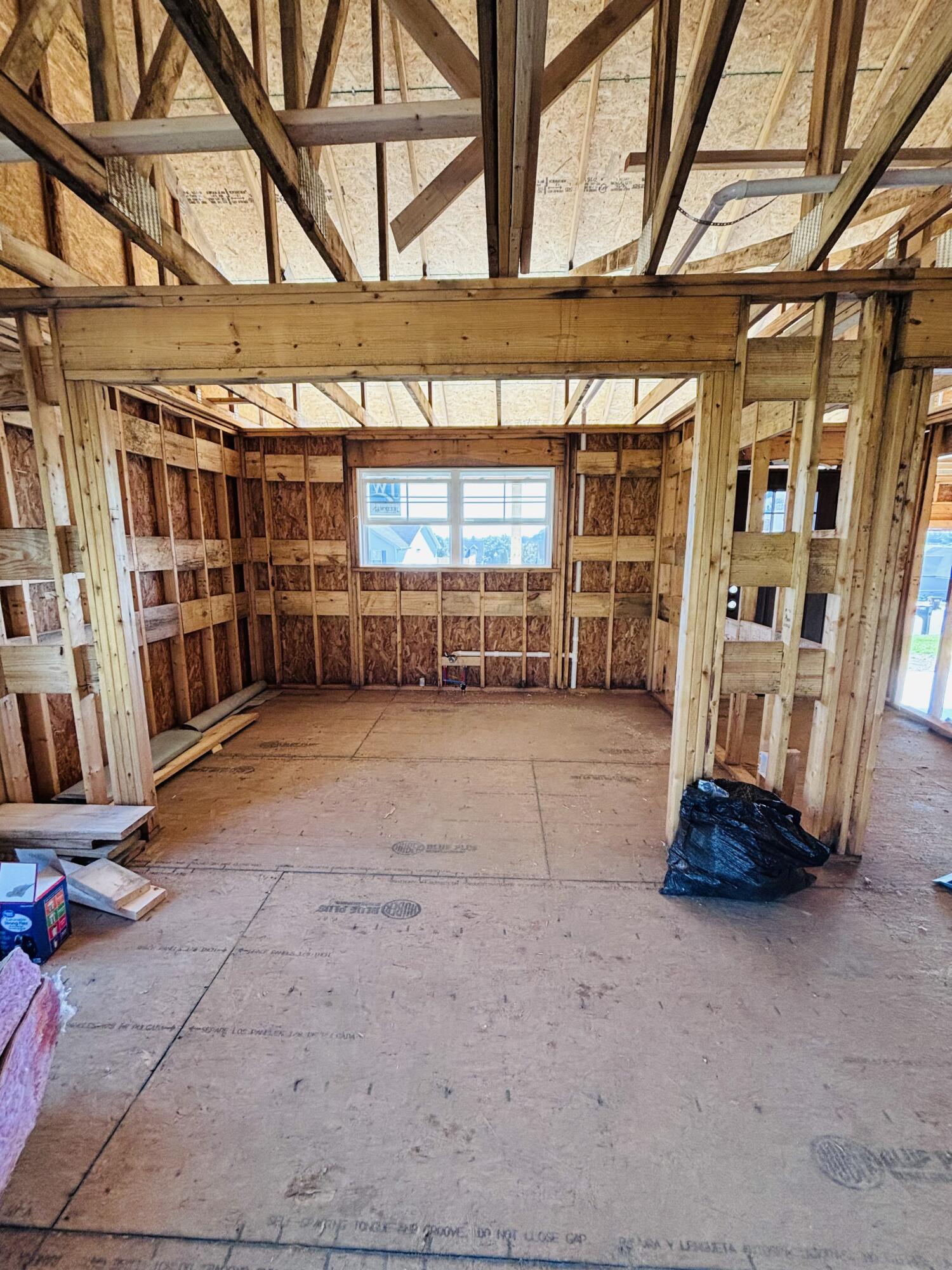 152 Double Tree Property Photo 6
