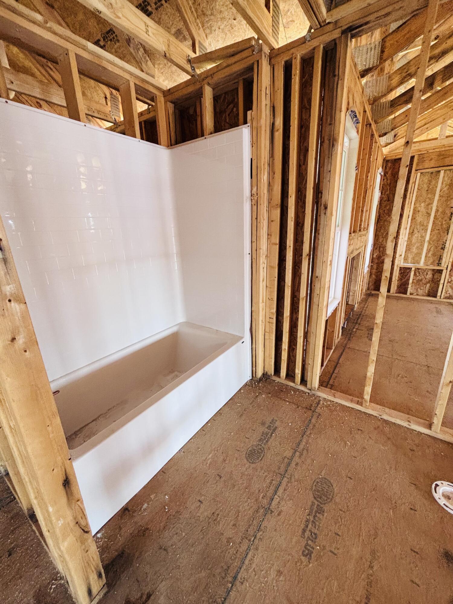 152 Double Tree Property Photo 13