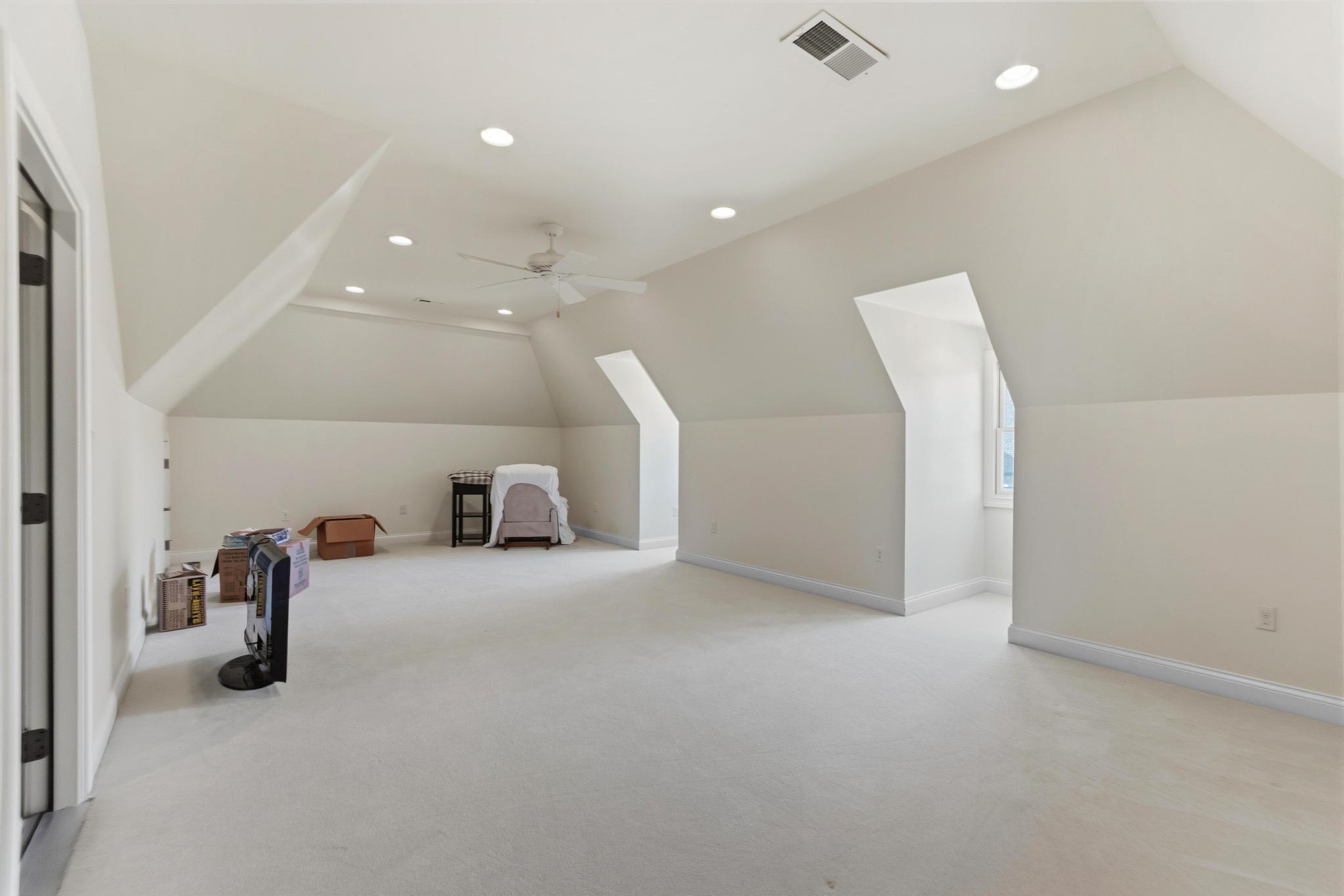 6330 Burchell Cove Property Photo 22
